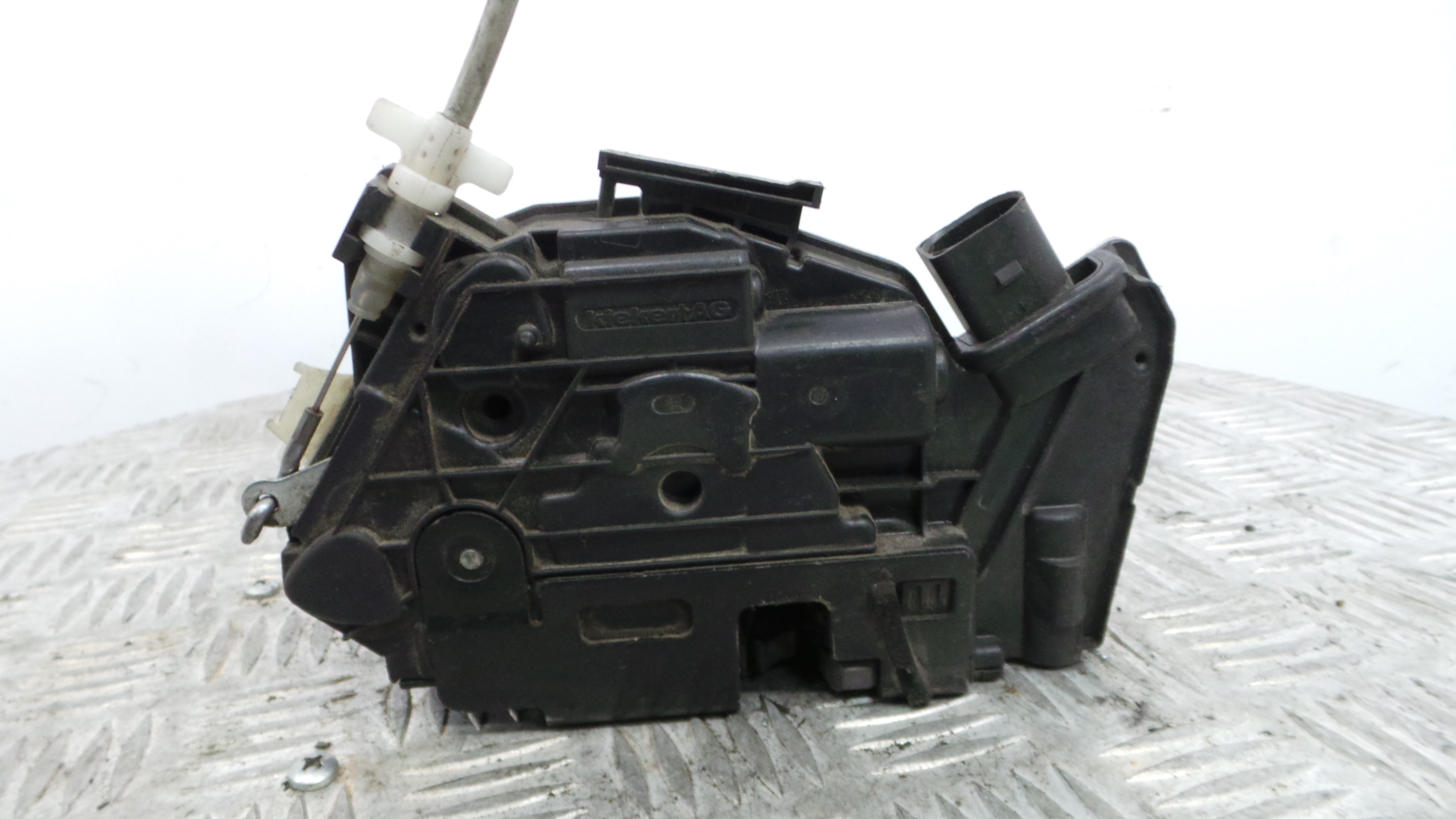 Fecho da Porta Dto 5N1837016C - SEAT IBIZA IV (6J5, 6P1), IBIZA Mk IV (6J5, 6P1)-36240782