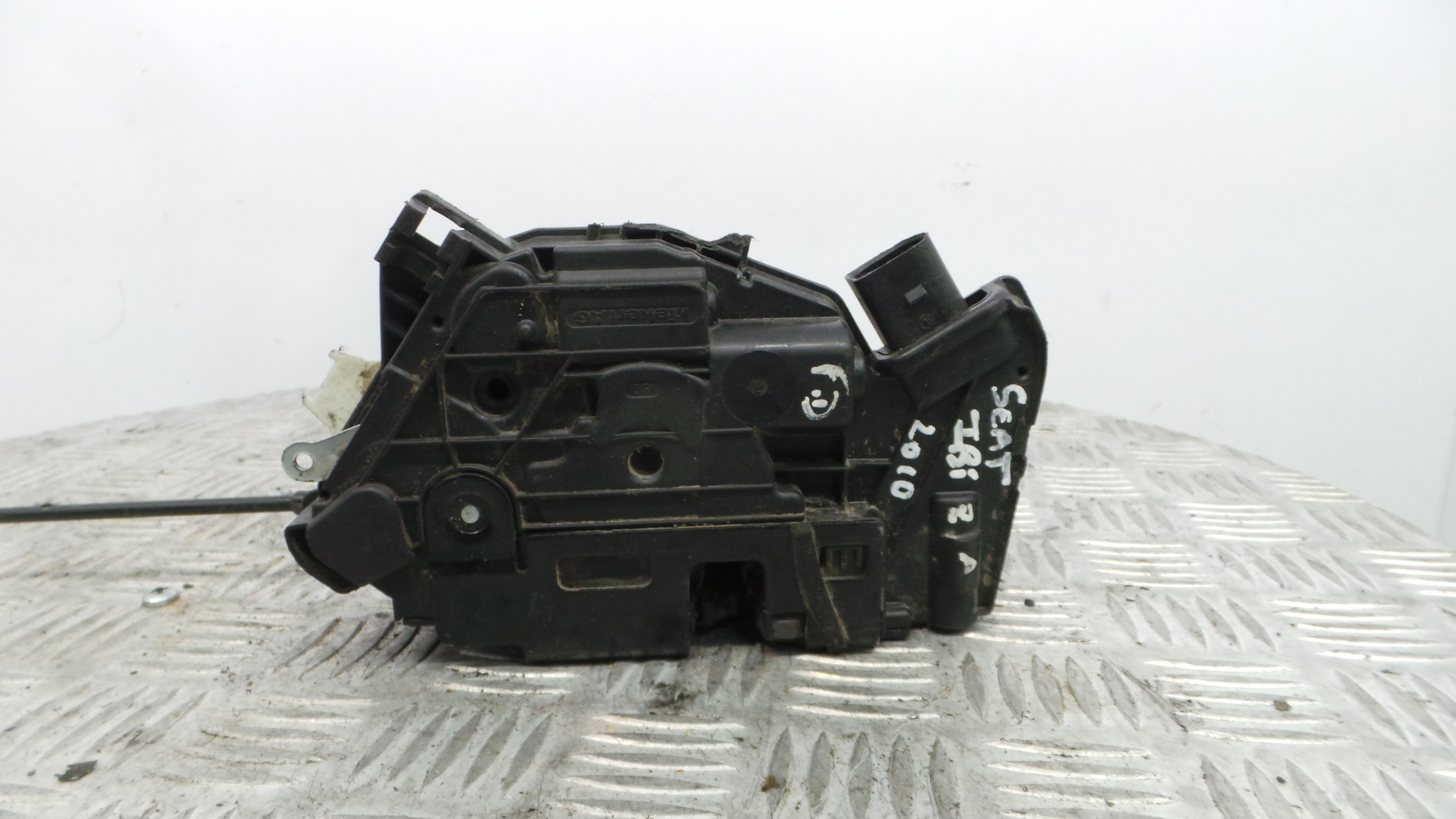 Fecho da Porta Frente Dto 5N1837016C - SEAT IBIZA IV (6J5, 6P1), IBIZA Mk IV (6J5, 6P1)-36240821