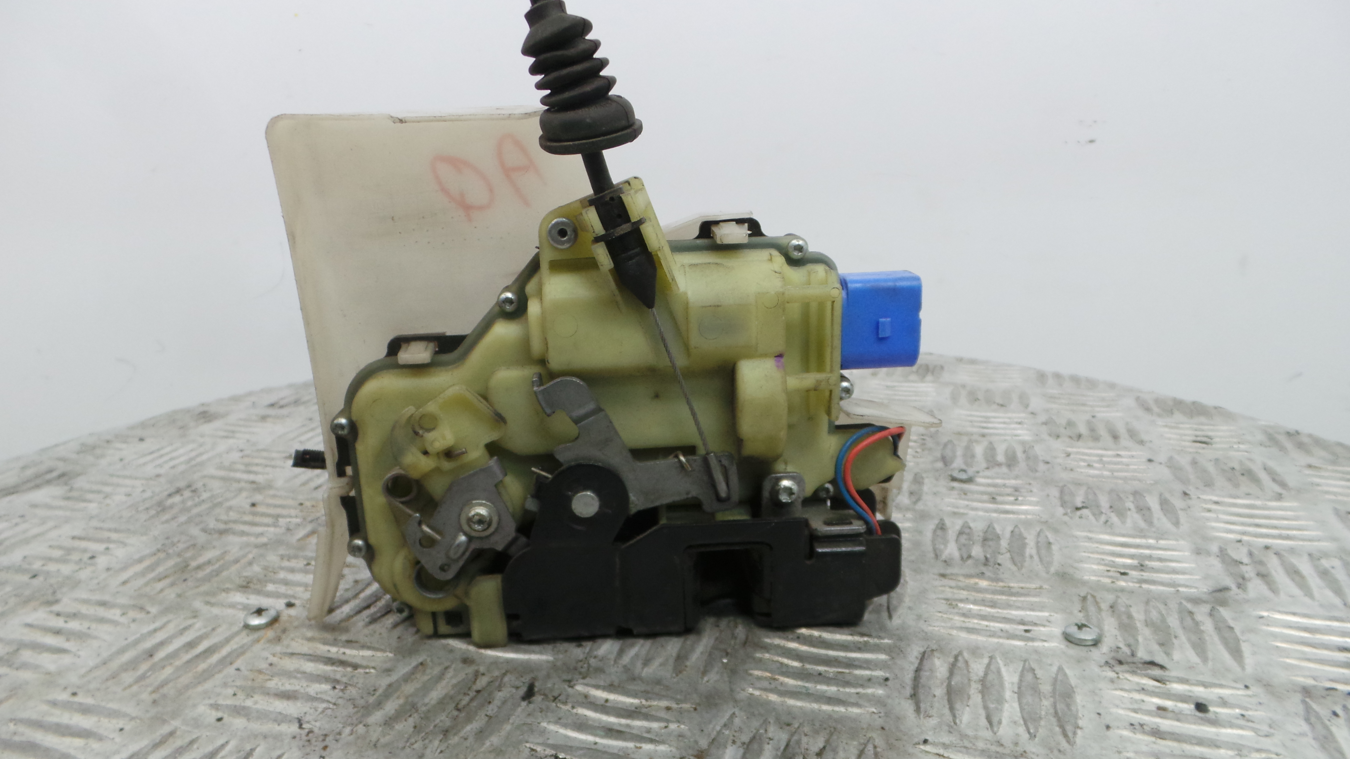 Fecho da Porta Esq  - VW TRANSPORTER Mk V Caixa (7HA, 7HH, 7EA, 7EH), TRANSPORTER T5 Caixa (7HA, 7HH-36240829