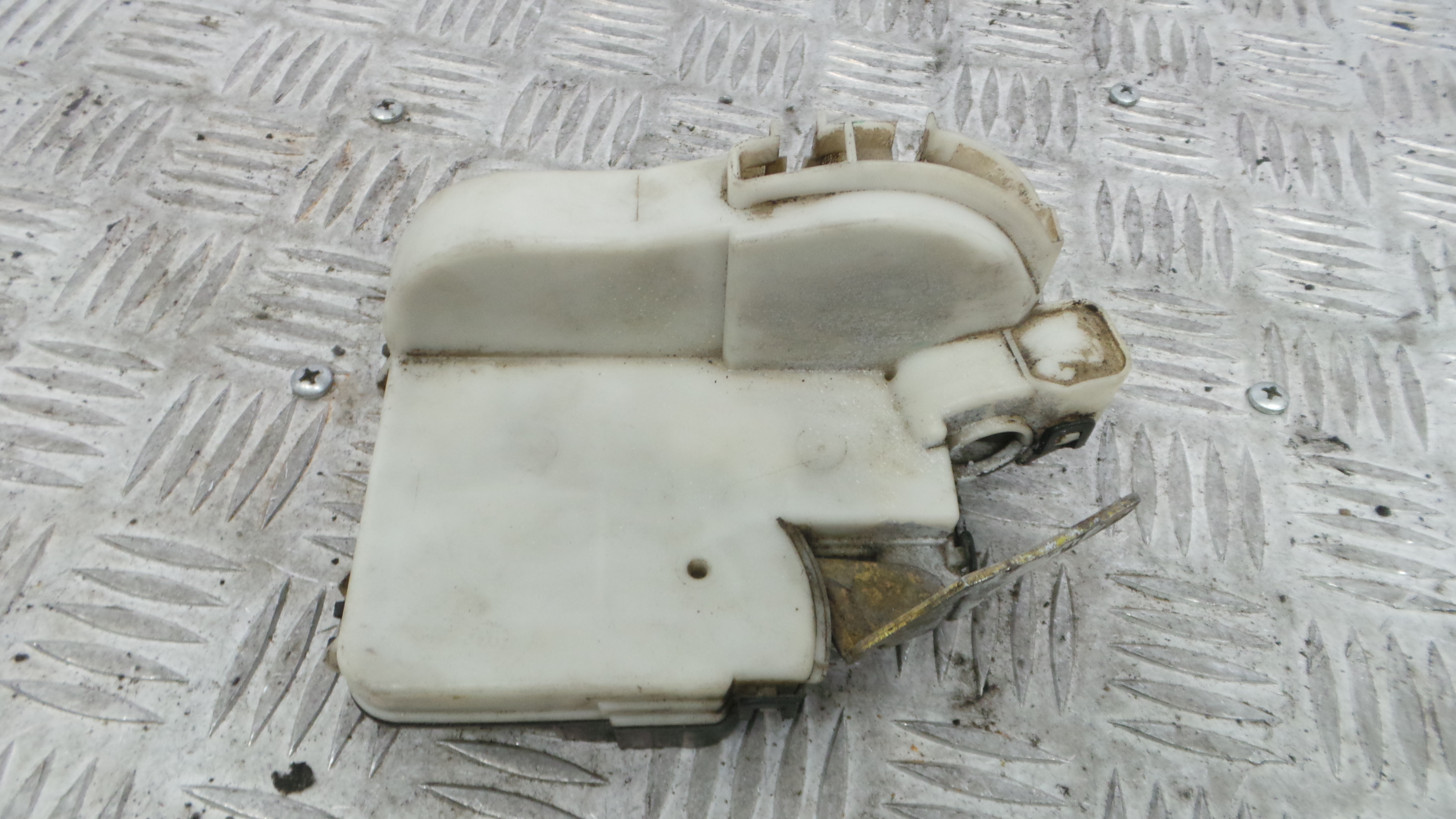 Fecho da Porta Esq  - SEAT IBIZA II (6K1), IBIZA Mk II (6K1)-36242150