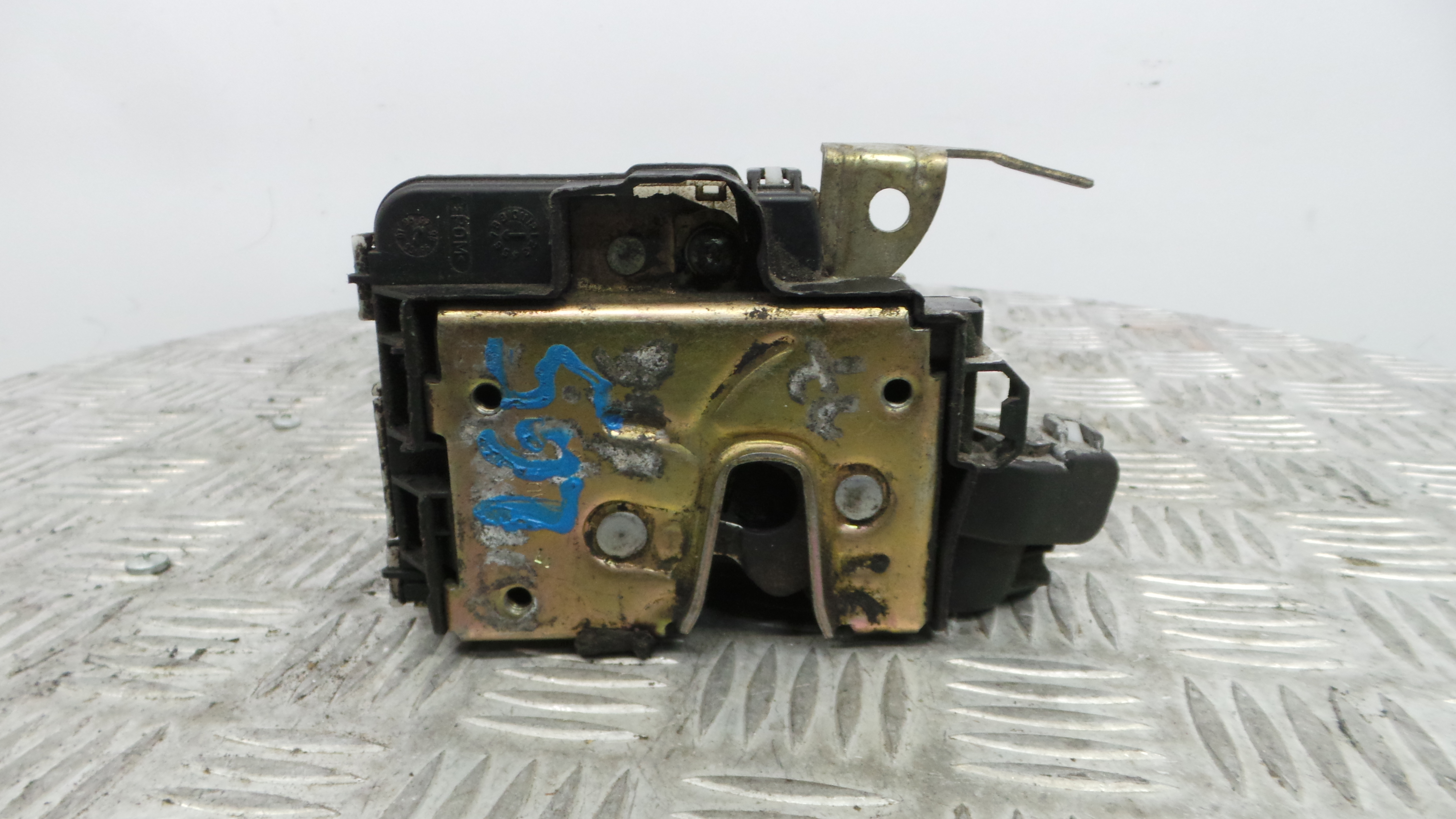 Fecho da Porta Frente Esq 1HM862153 - SEAT CORDOBA (6K1, 6K2)-36242198