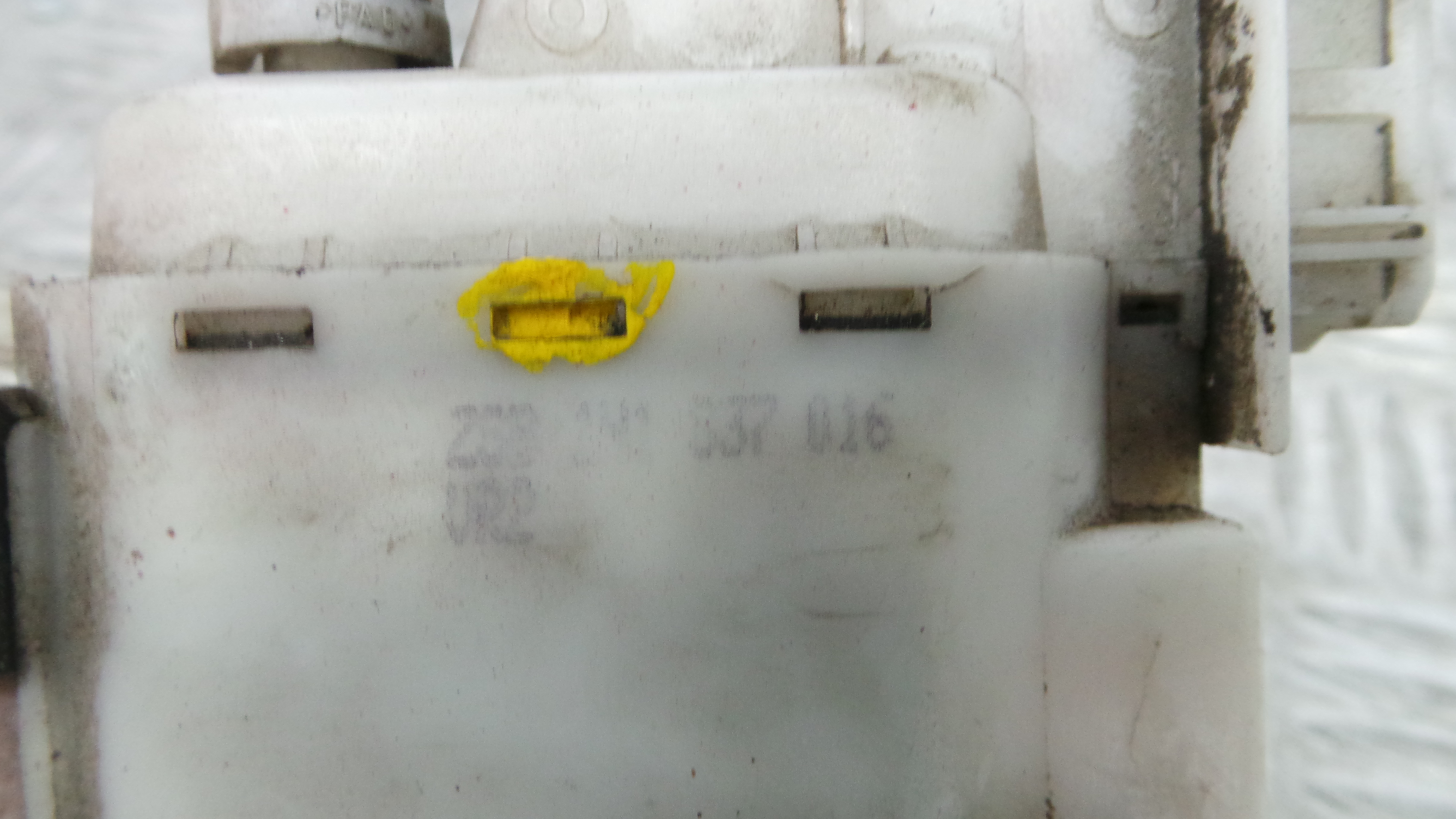 Fecho da Porta Frente Dto 1H0862154 - VW POLO III (6N1)-36242218