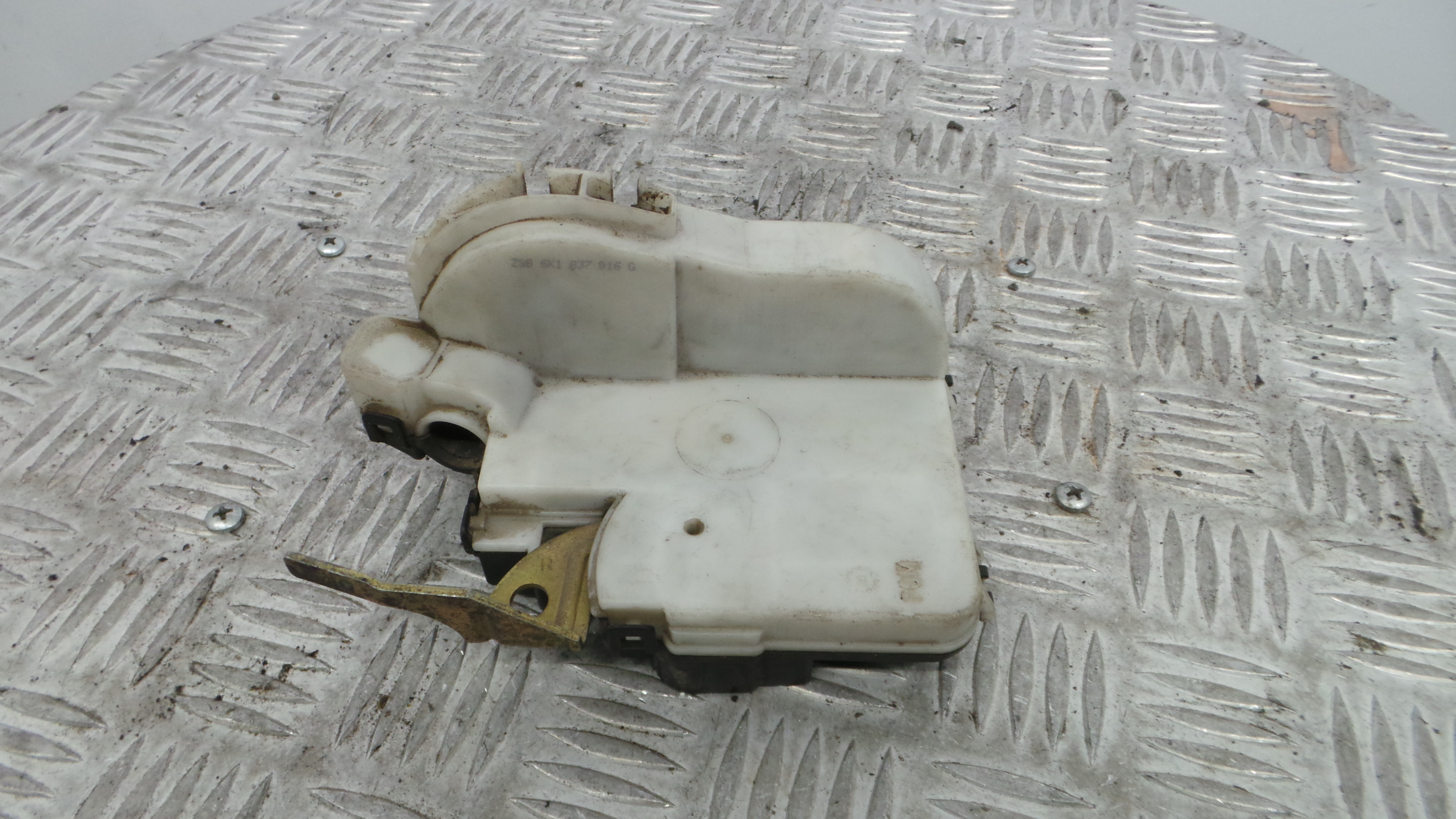 Fecho da Porta Frente Dto 6K1837016G - SEAT IBIZA II (6K1), IBIZA Mk II (6K1)-36242234