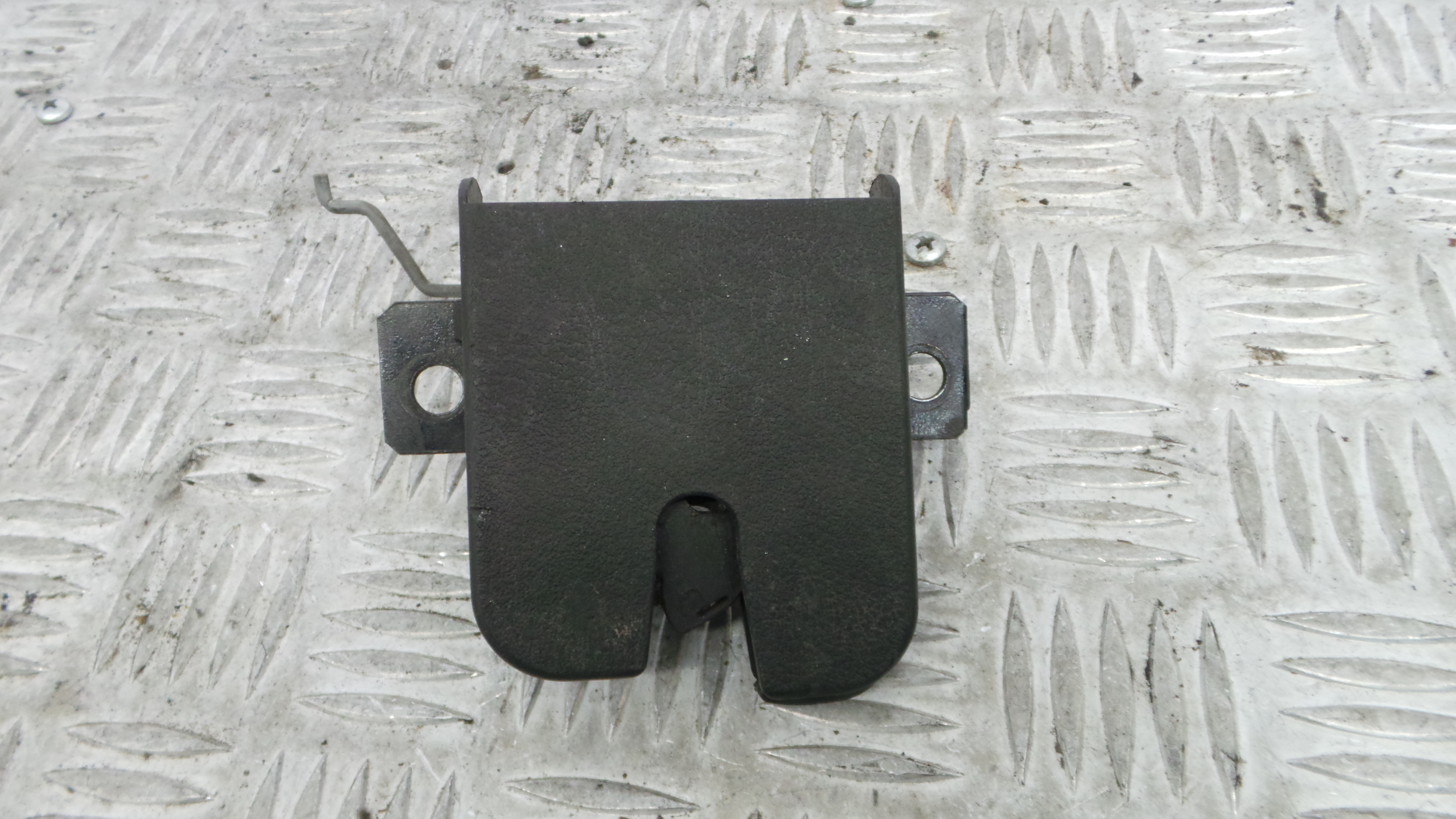 Fecho Mala 1J6827505B - VW GOLF IV (1J1), GOLF Mk IV (1J1)-36244451 Fecho Mala 1J6827505B - VW GOLF IV (1J1), GOLF Mk IV (1J1)-36244451