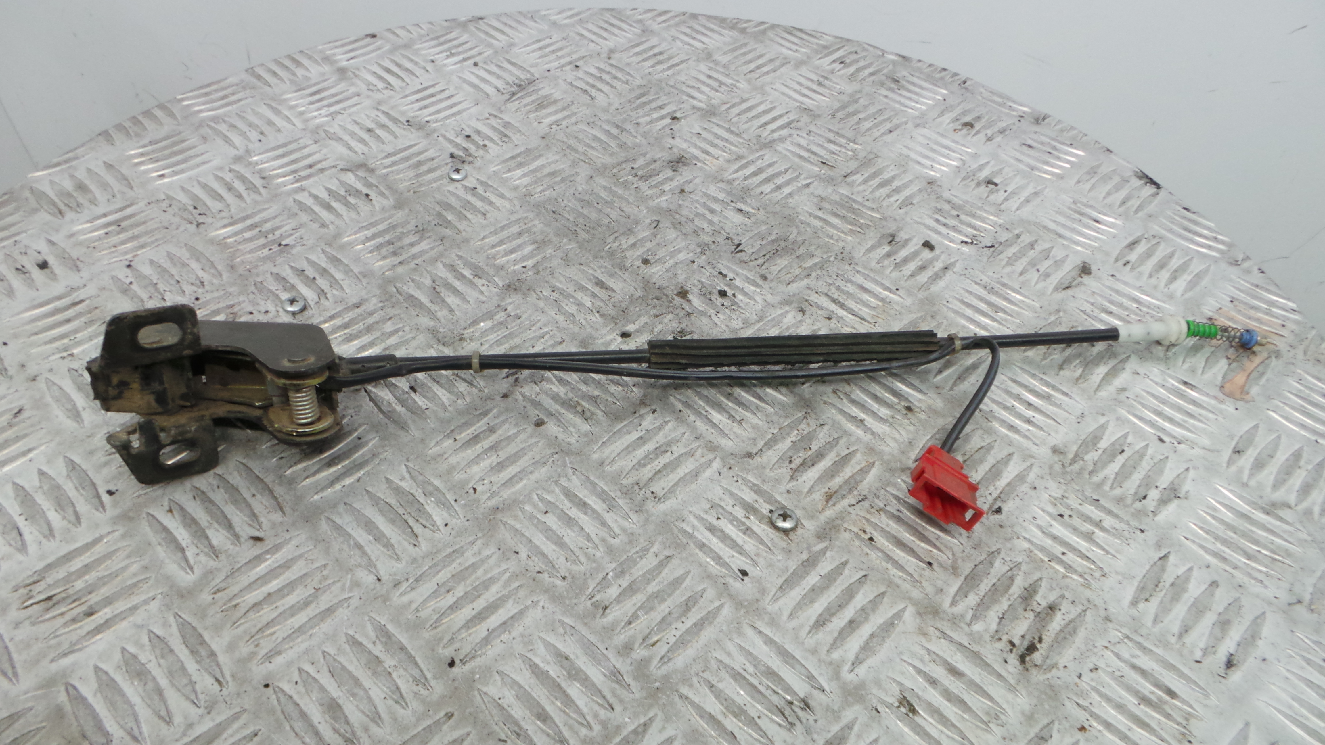 Fecho Mala  6K9827506B - SEAT INCA (6K9)-36261536