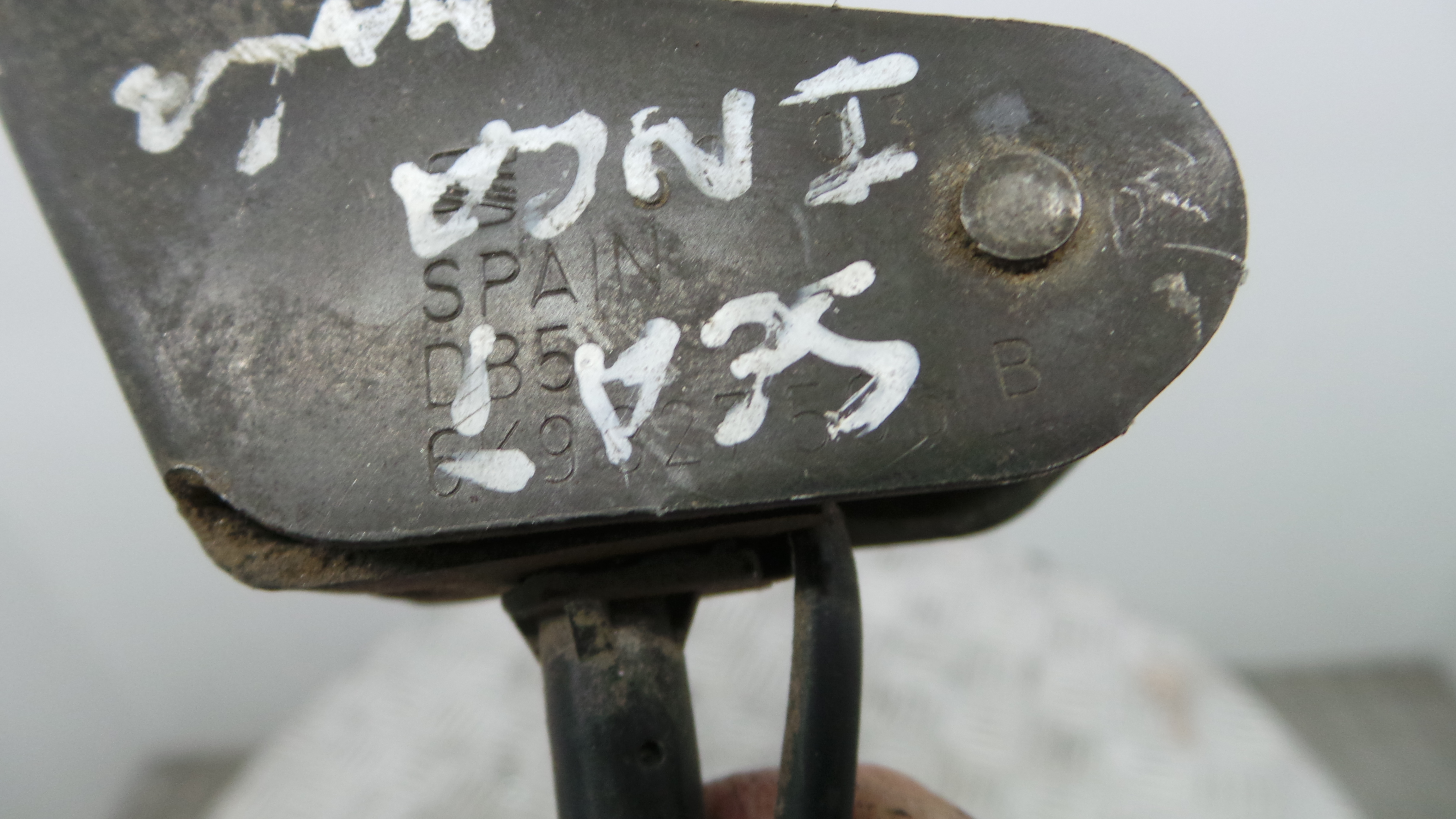 Fecho Mala 6K9827506B - SEAT INCA (6K9)-36261536