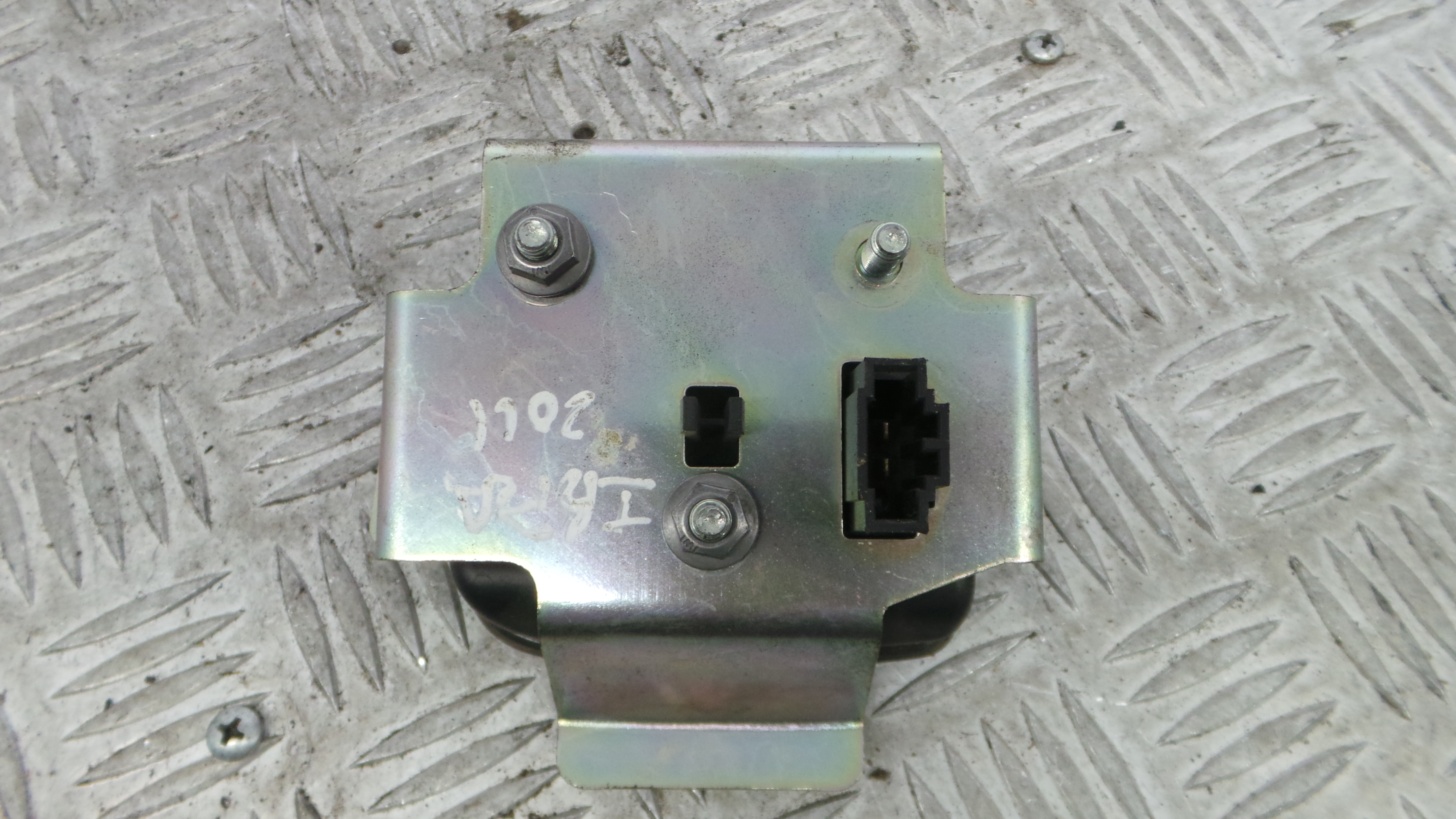 Puxador Exterior da Tampa da Mala 6J4827565D - SEAT IBIZA IV (6J5, 6P1), IBIZA Mk IV (6J5, 6P1)-36269201