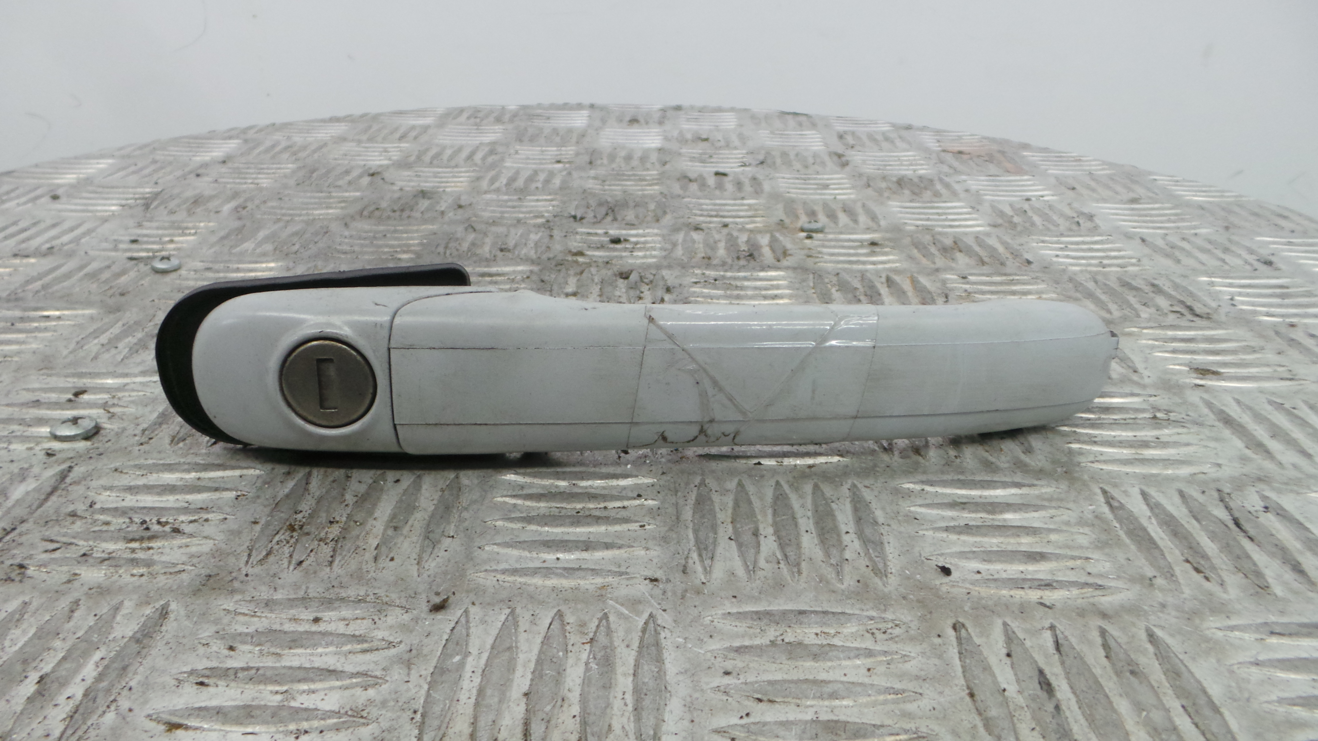 Puxador Exterior Frente Esquerdo 6K0837207D - SEAT IBIZA II (6K1), IBIZA Mk II (6K1)-36269221