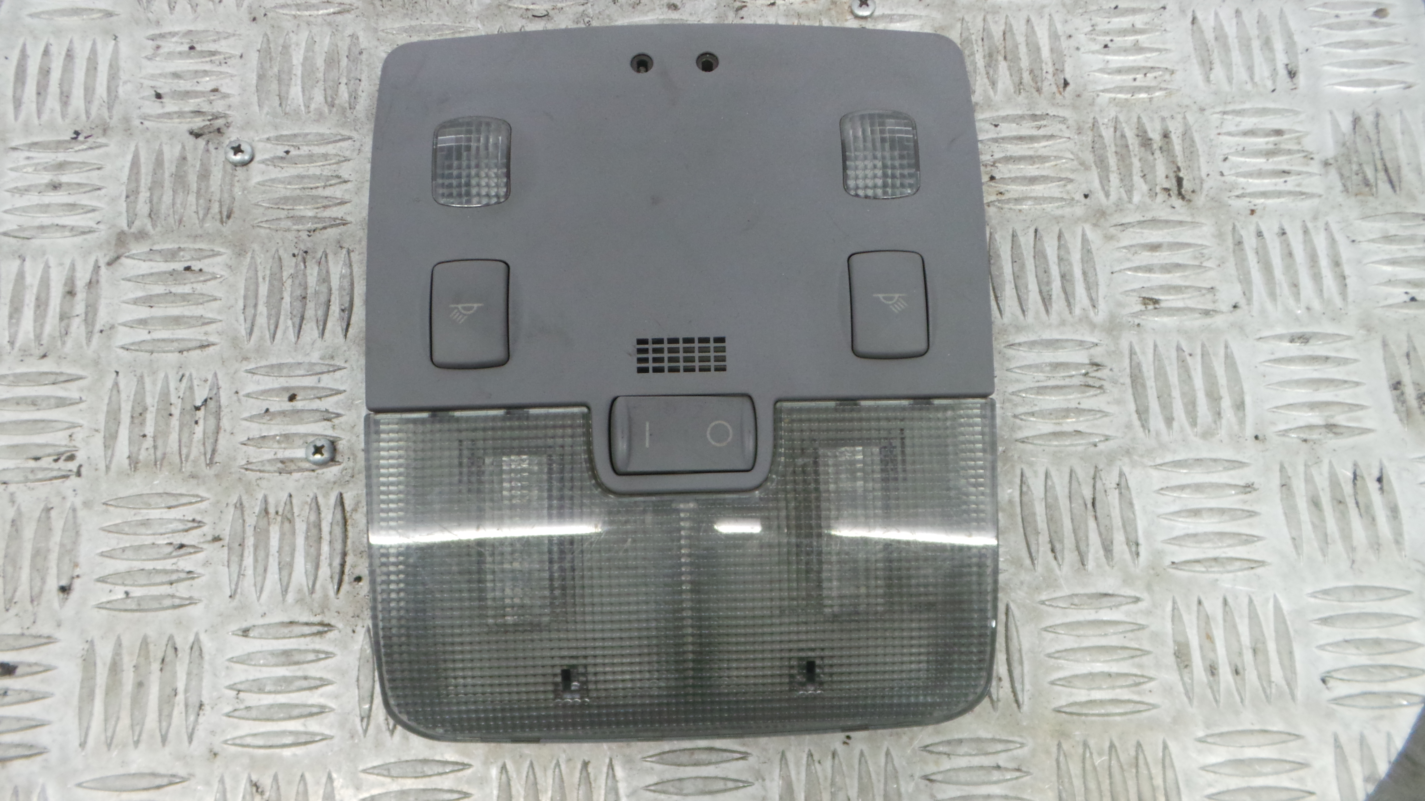 Plafonier Teto 8D0947111N - AUDI A4 B6 (8E2)-36269408