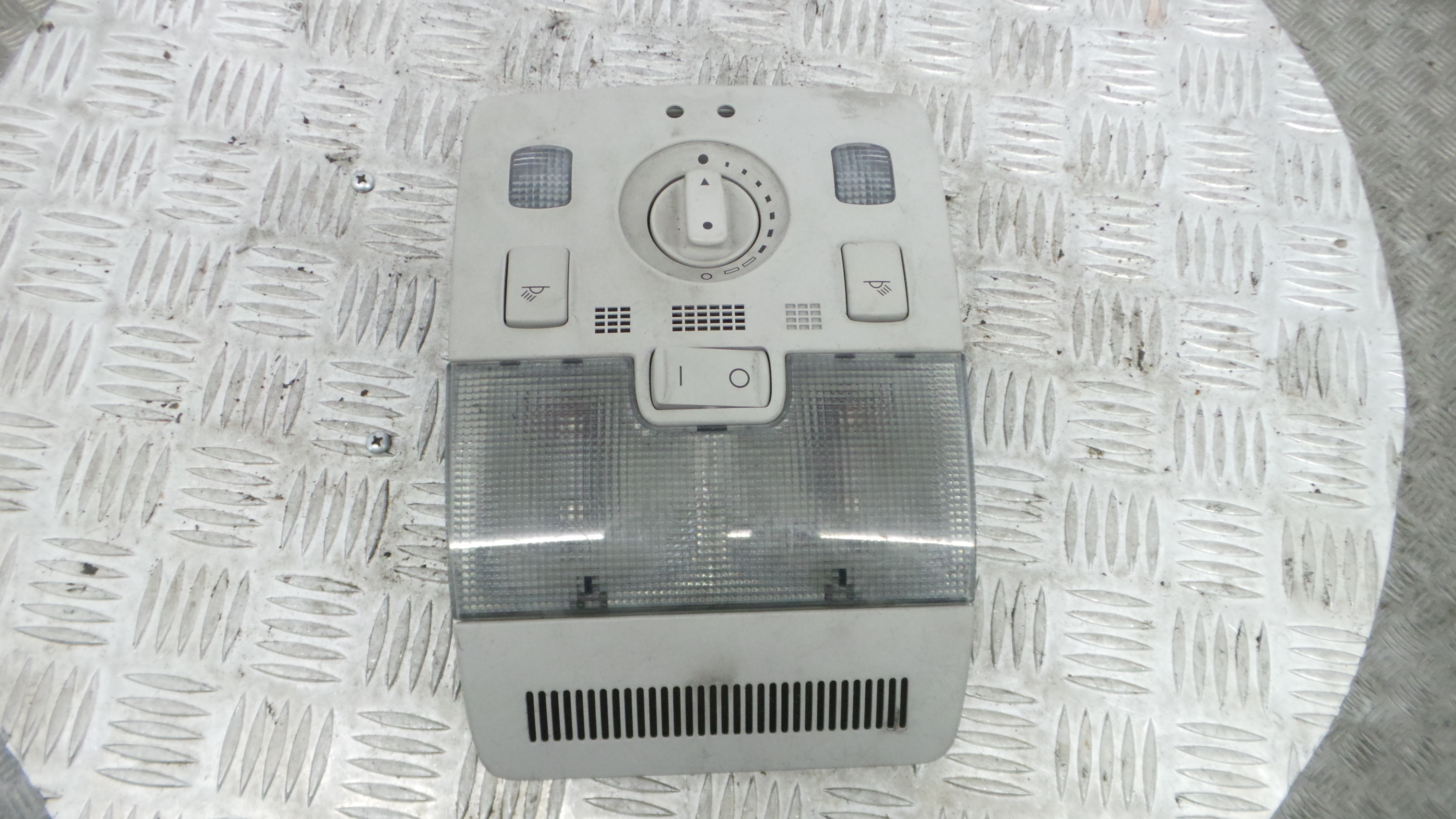 Plafonier Teto 8E0947135BK - AUDI A3 (8P1)-36269420