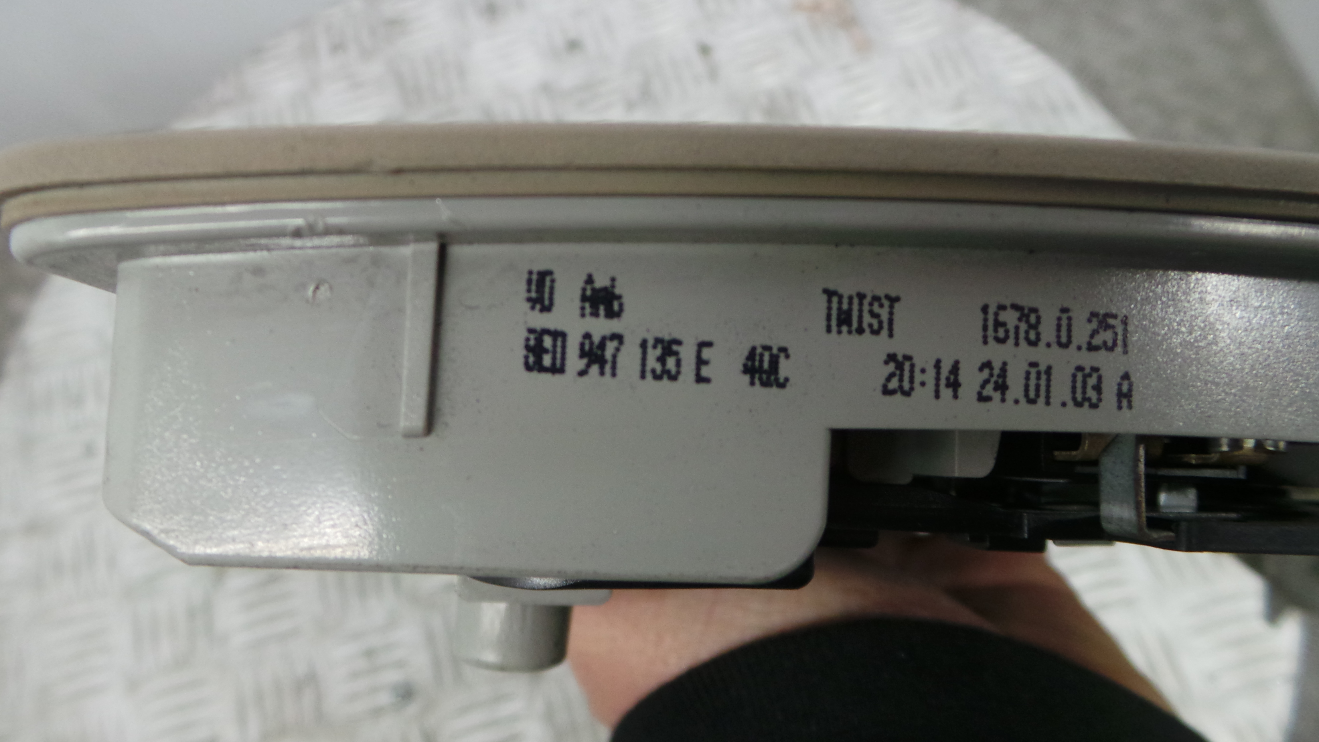 Plafonier Teto 8E0947135E - AUDI A4 B6 (8E2)-36269442