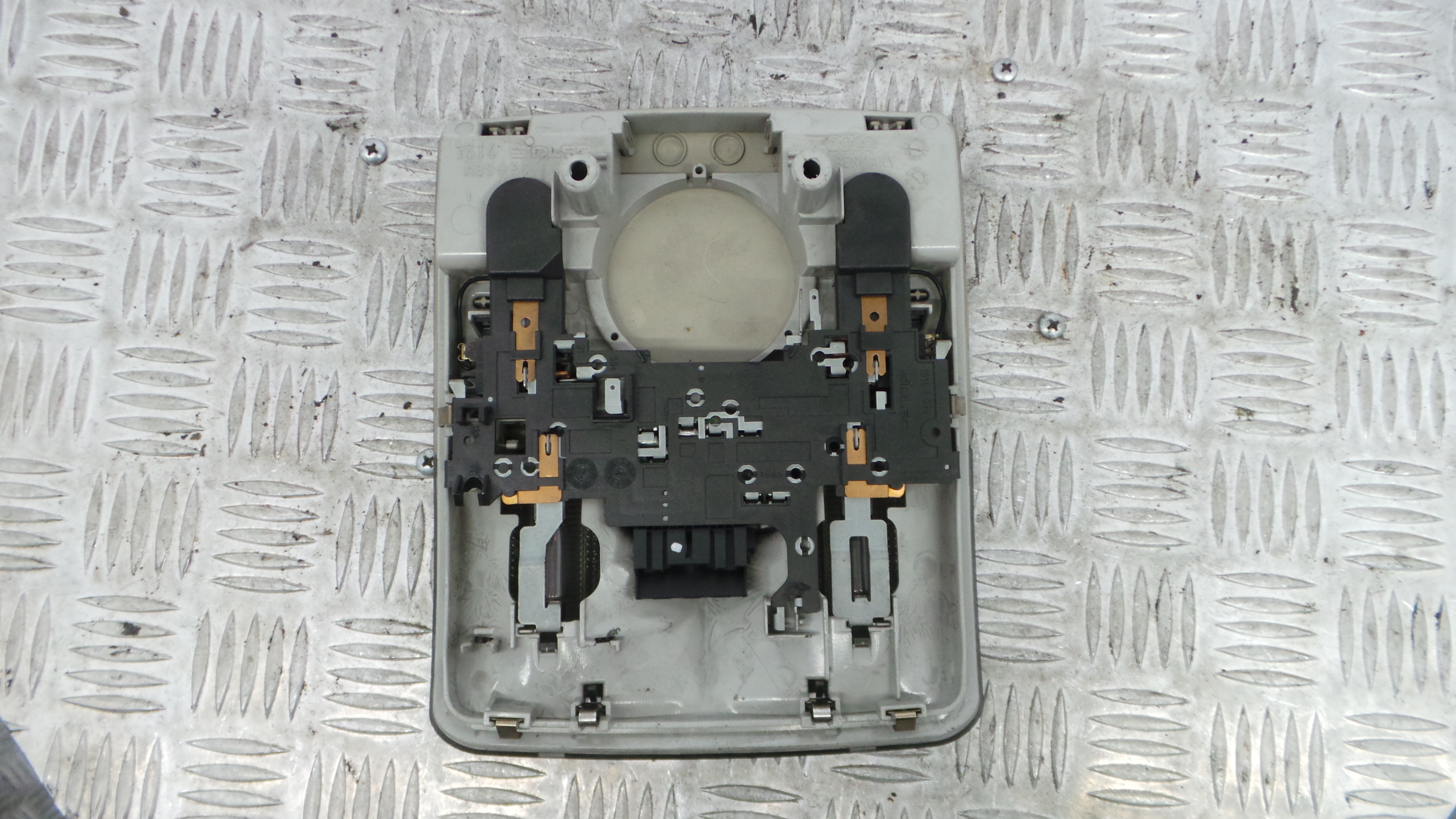 Plafonier Teto 8L0947111D - AUDI A3 (8L1)-36269445