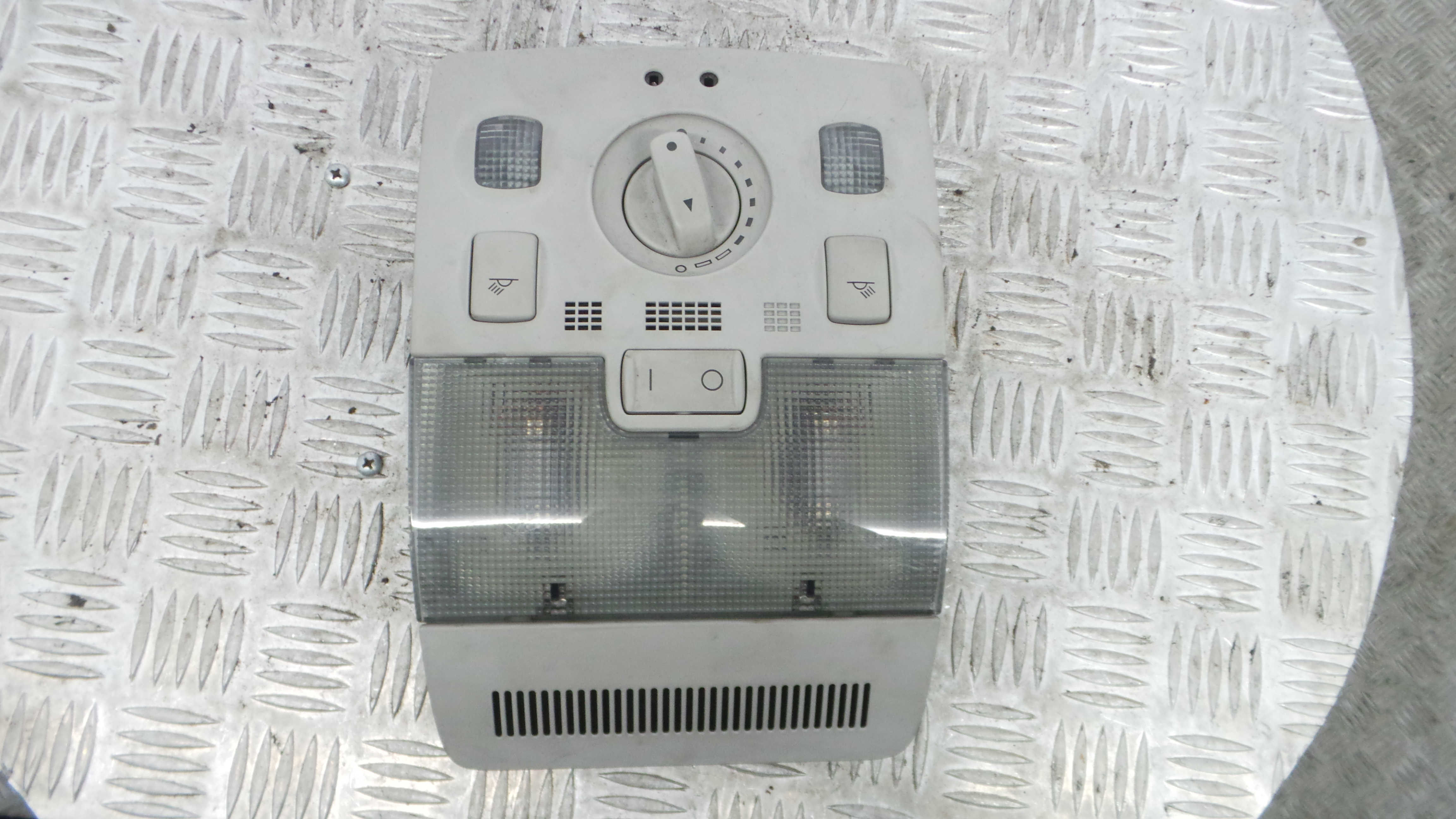 Plafonier Teto 8E0947135G - AUDI A3 (8P1)-36269448