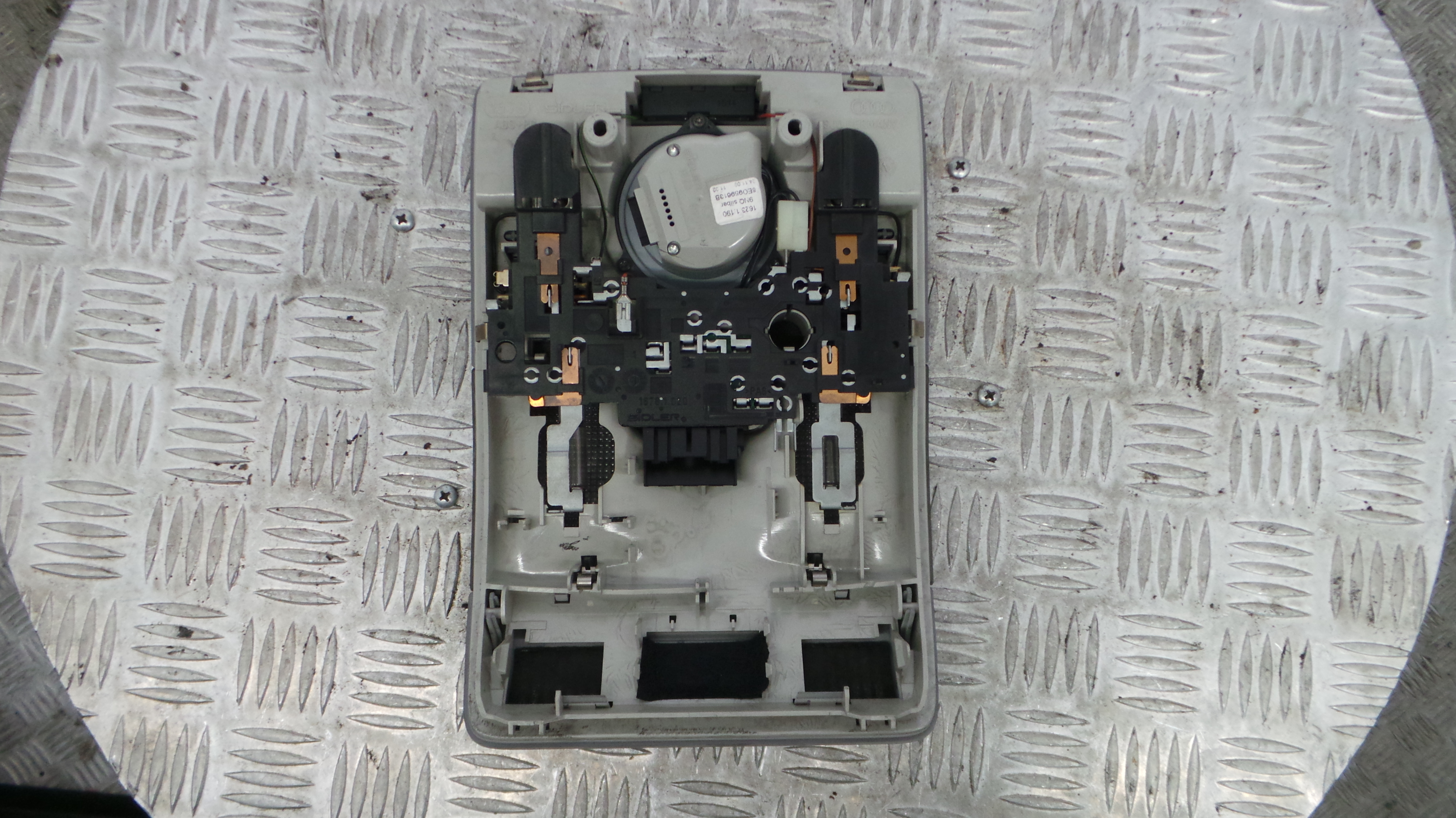 Plafonier Teto 8E0947135G - AUDI A3 (8P1)-36269448