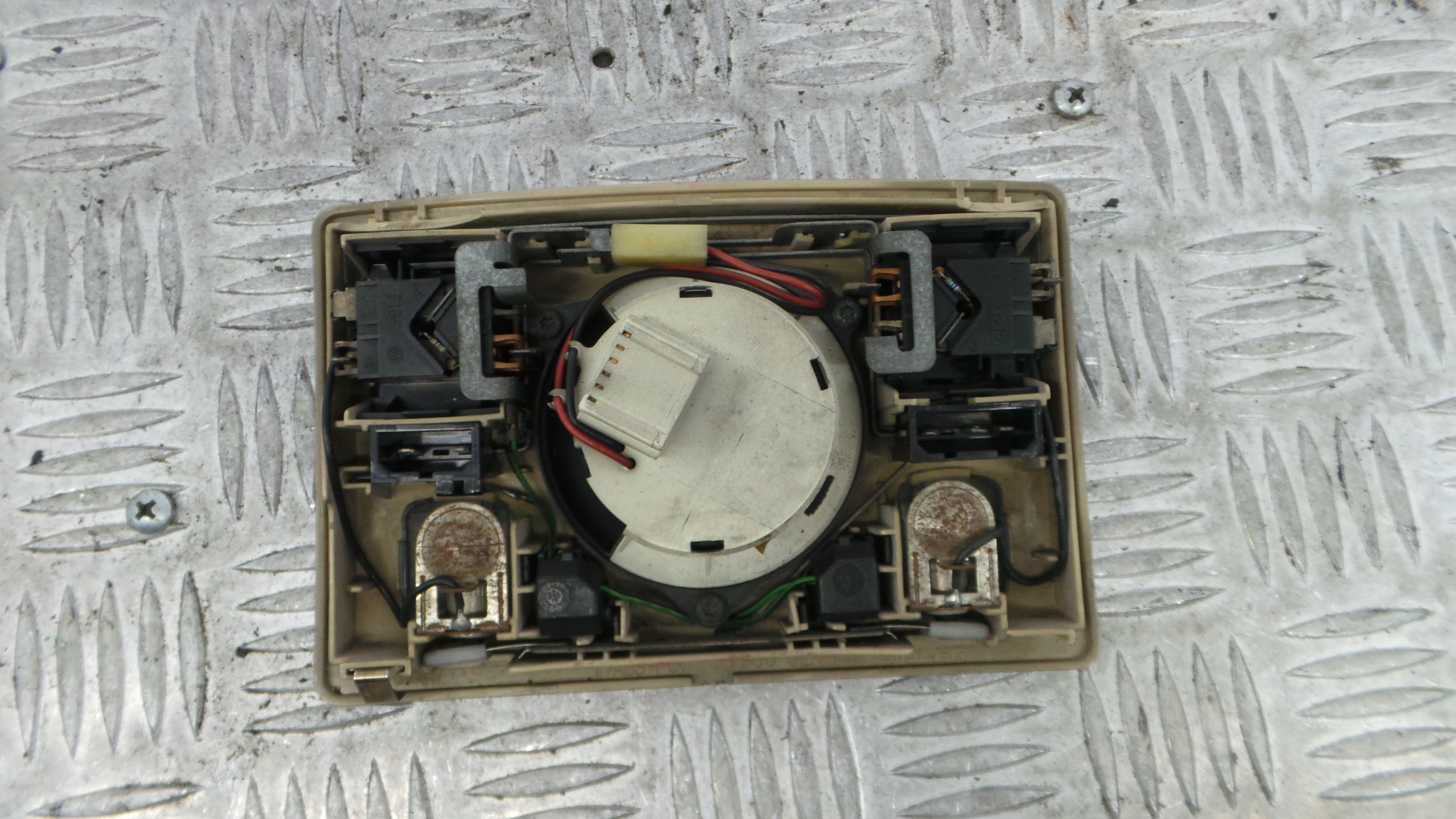 Plafonier Teto 4B0947303H - AUDI A6 C5 (4B2)-36269472