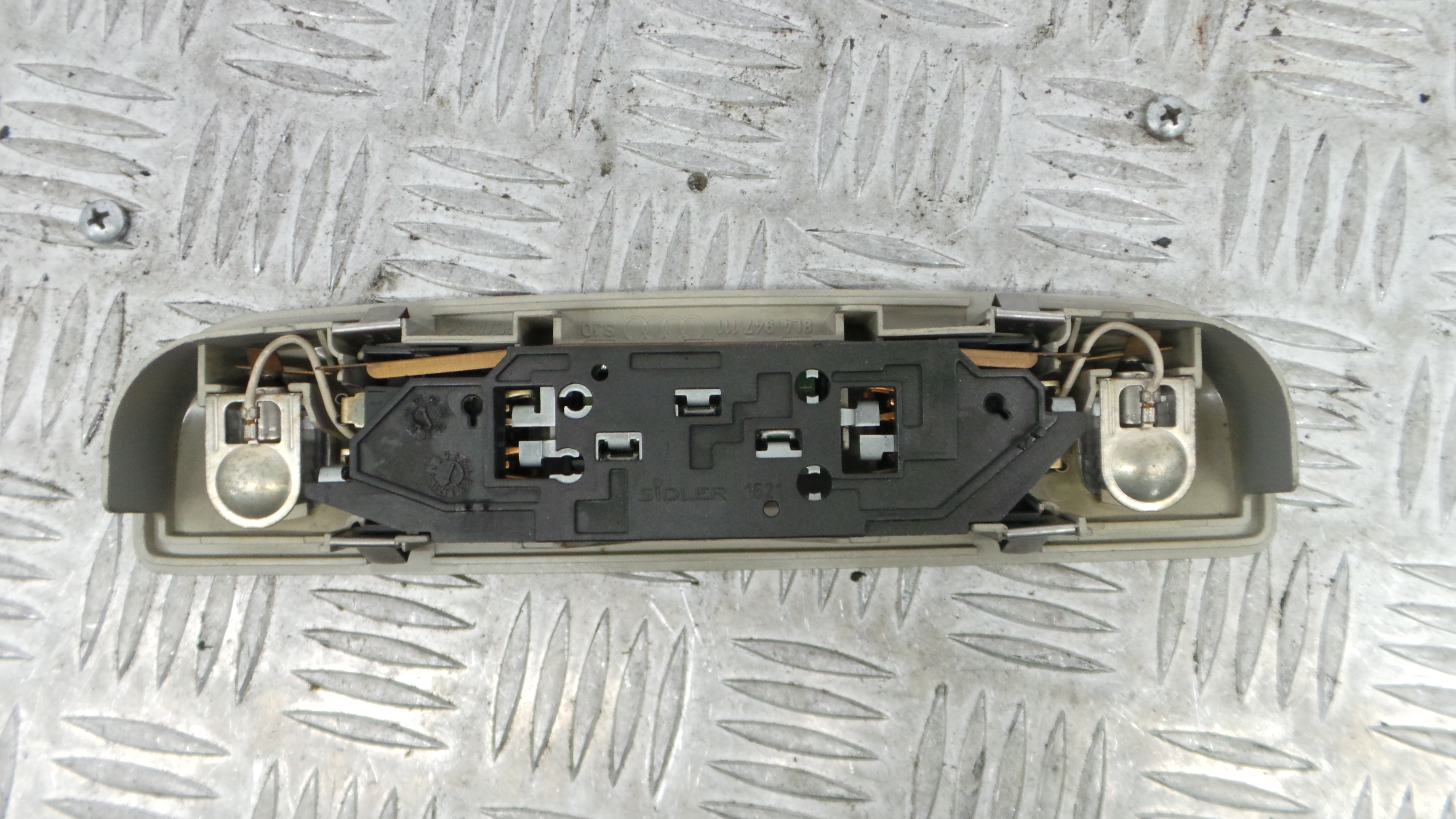 Plafonier Teto 8L4947111 - AUDI A3 (8L1)-36269493