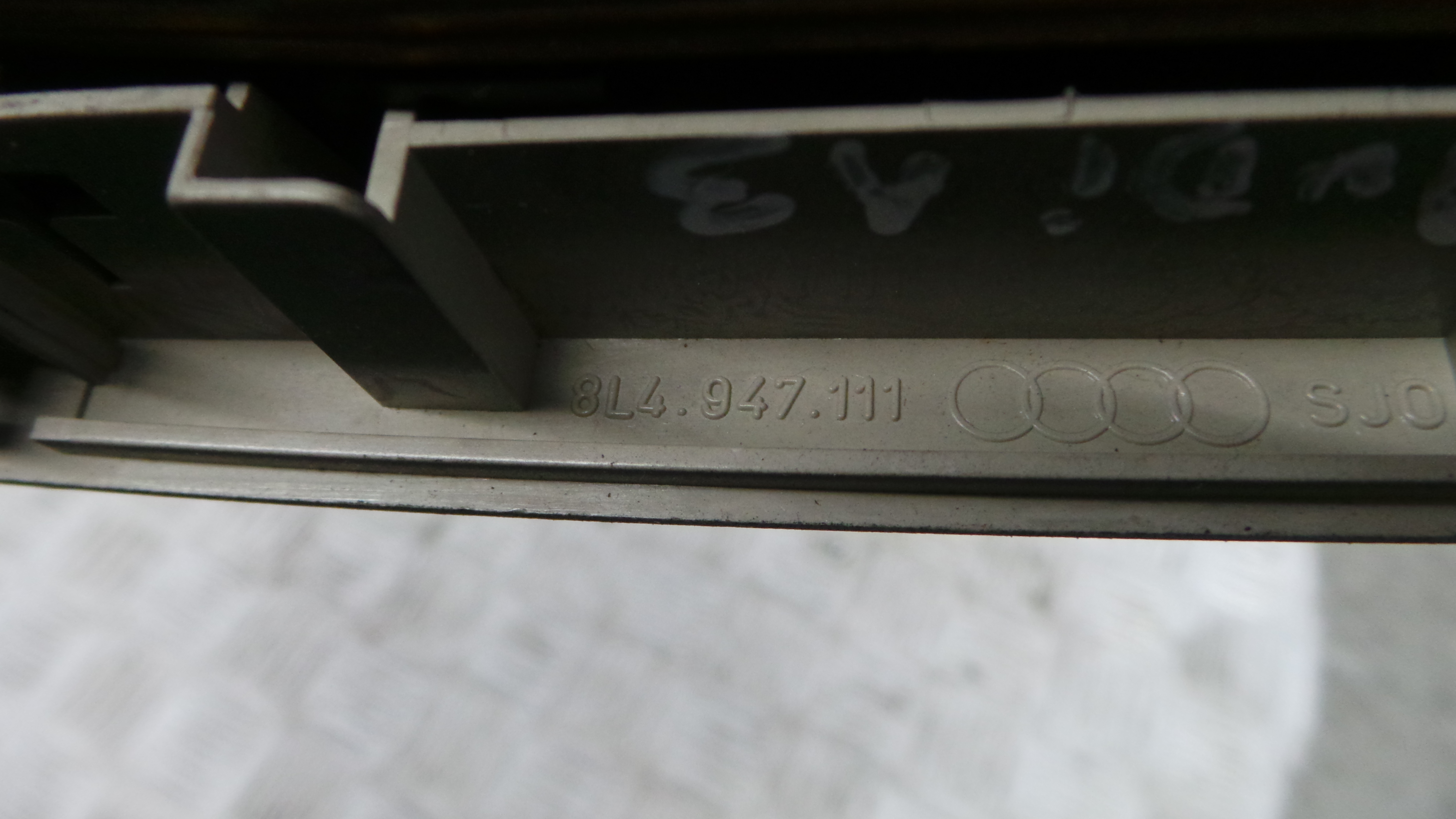 Plafonier Teto 8L4947111 - AUDI A3 (8L1)-36269493