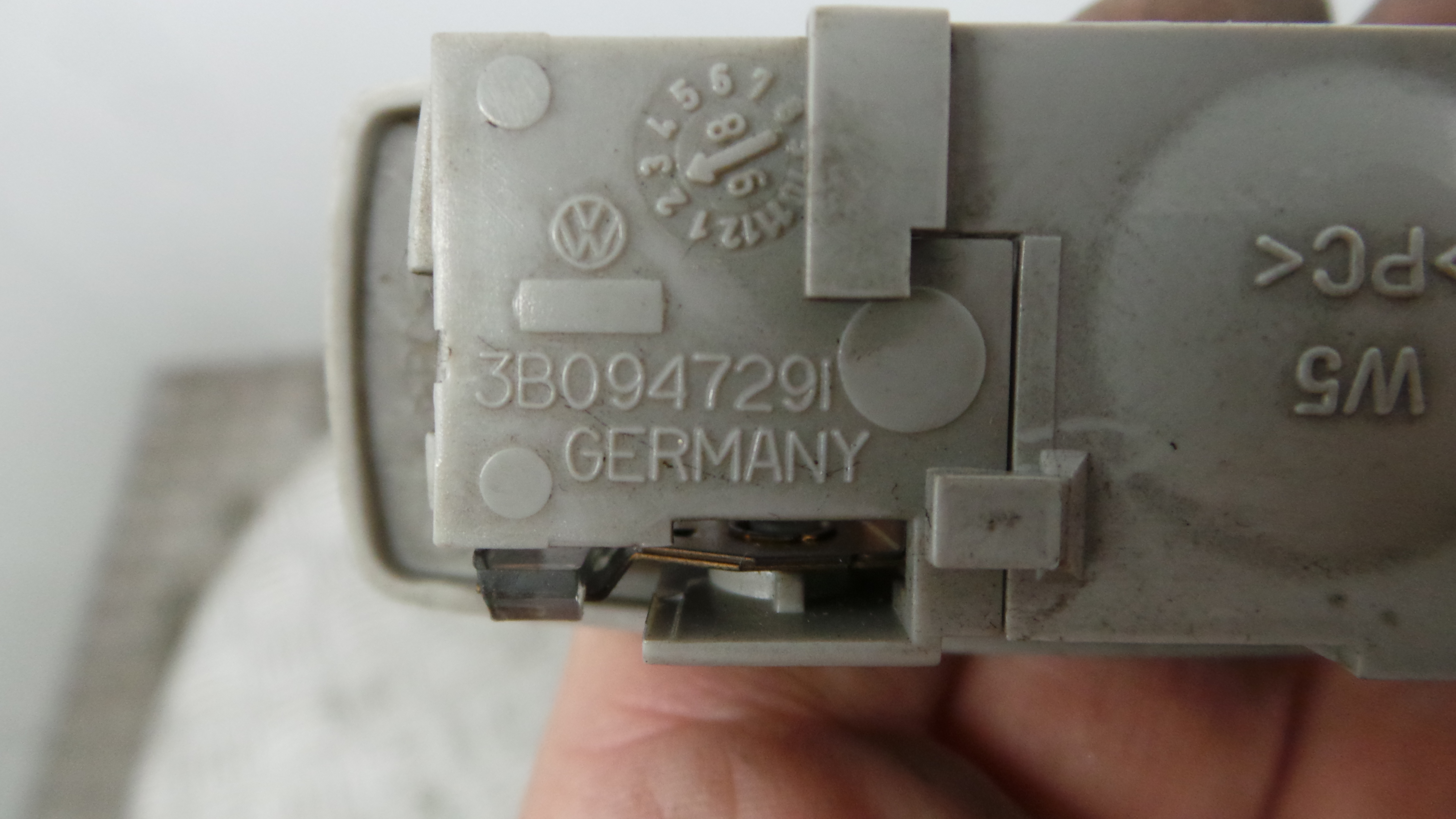 Luz Interior 3B0947291 - VW GOLF IV (1J1), GOLF Mk IV (1J1)-36269554