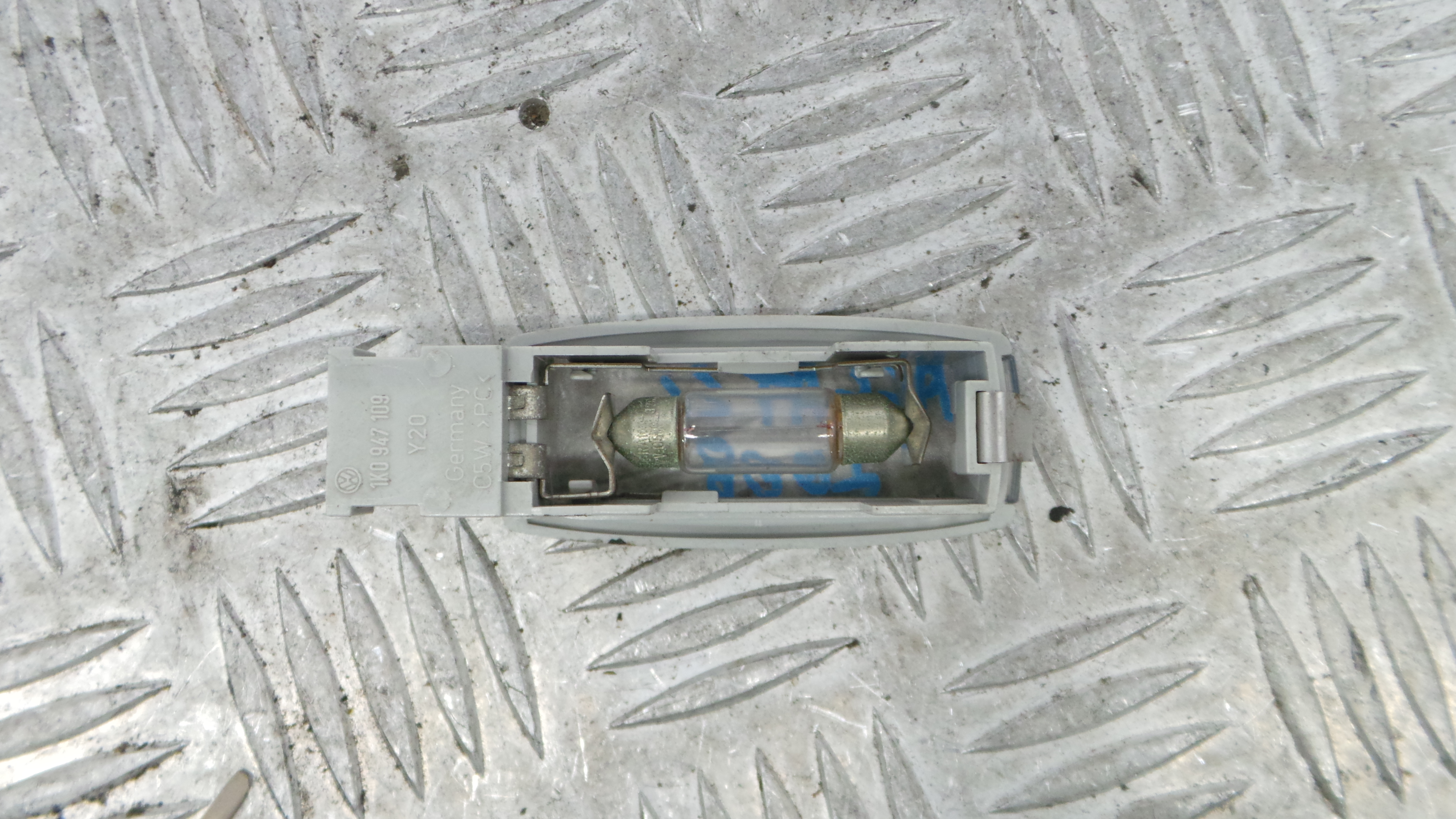 Luz Interior 1K0947109 - VW PASSAT CC B6 (357)-36269557