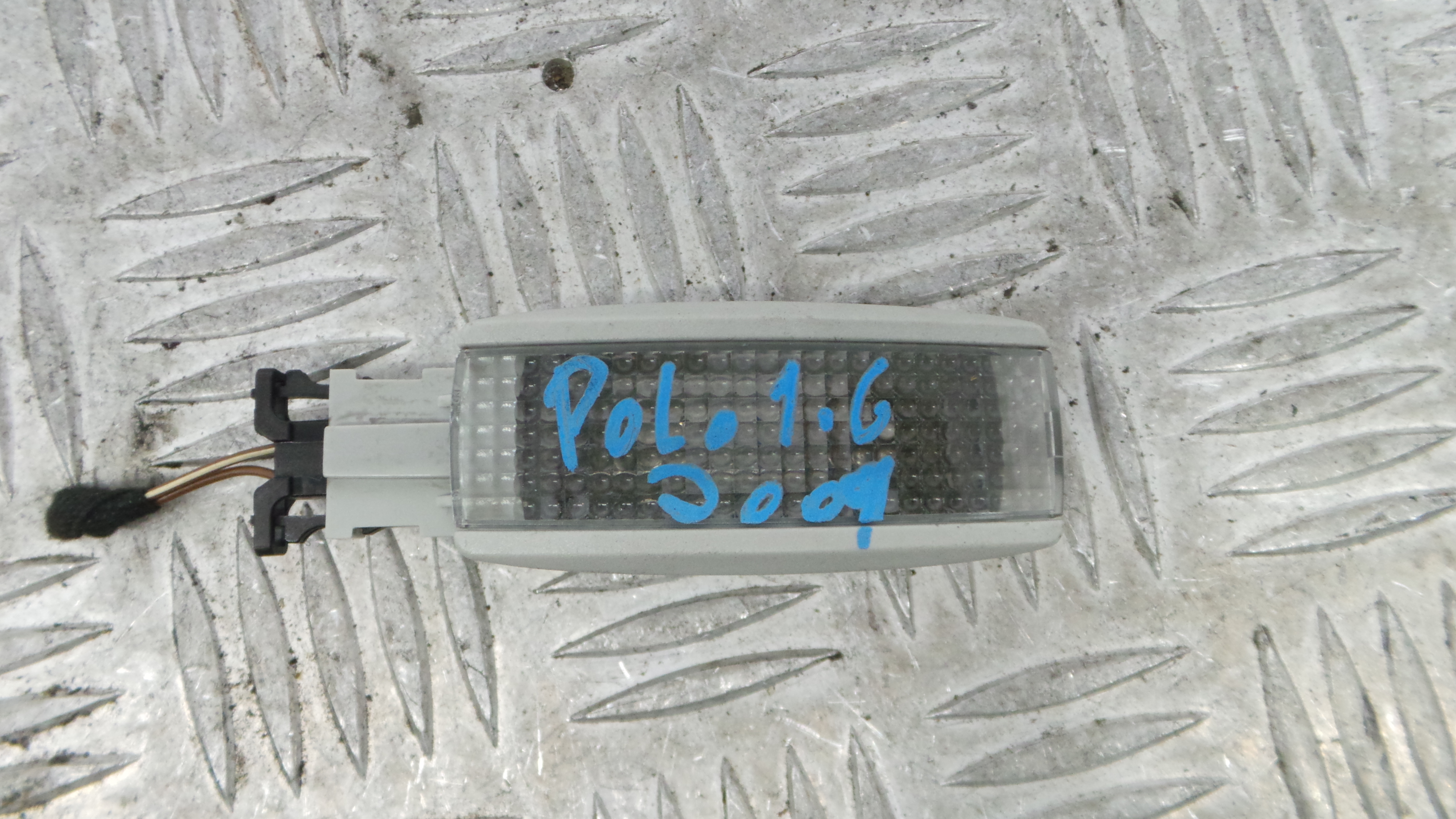 Luz Interior 3B0947113 - VW POLO V (6R1, 6C1)-36269560