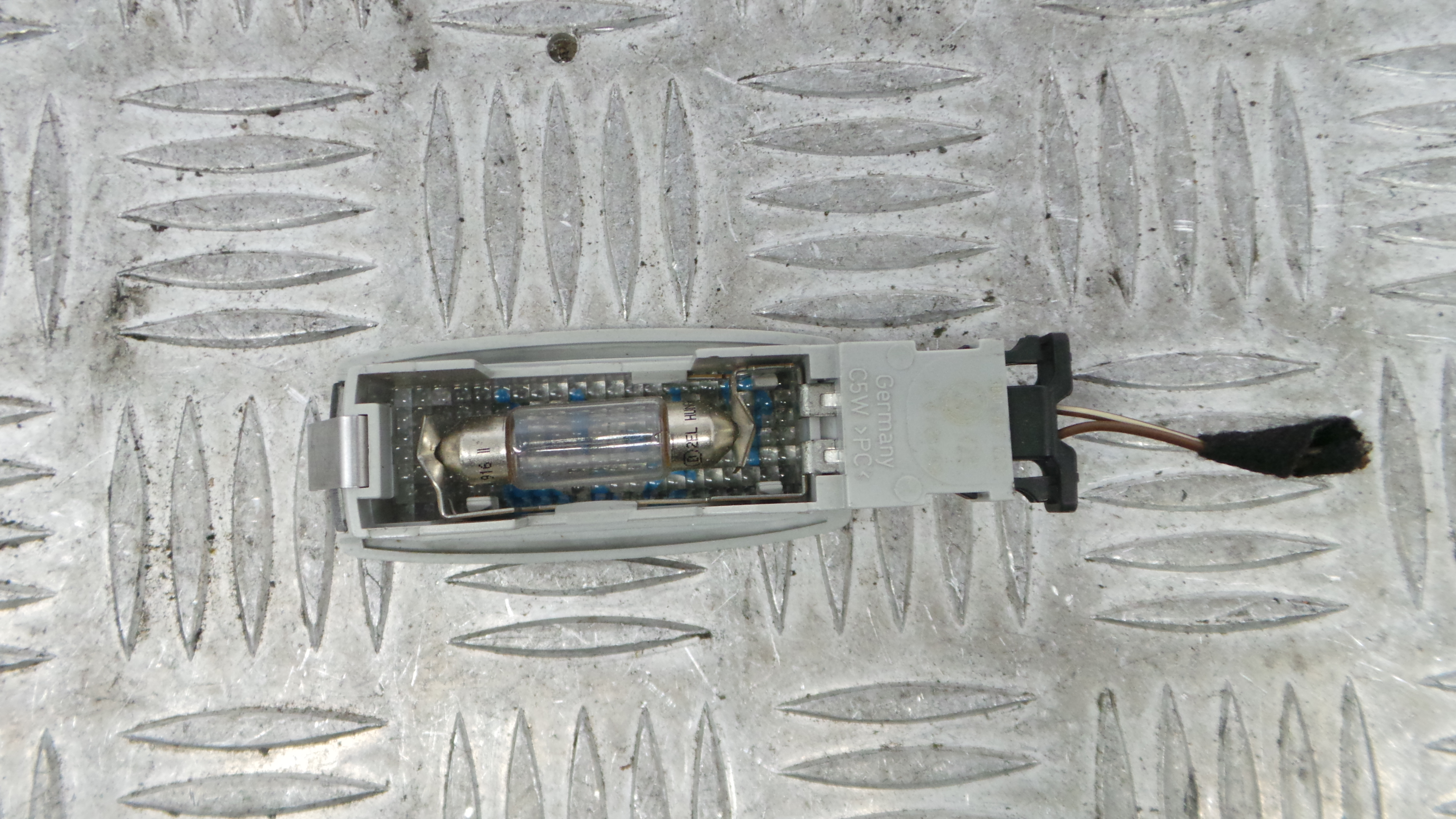 Luz Interior 3B0947113 - VW POLO V (6R1, 6C1)-36269560