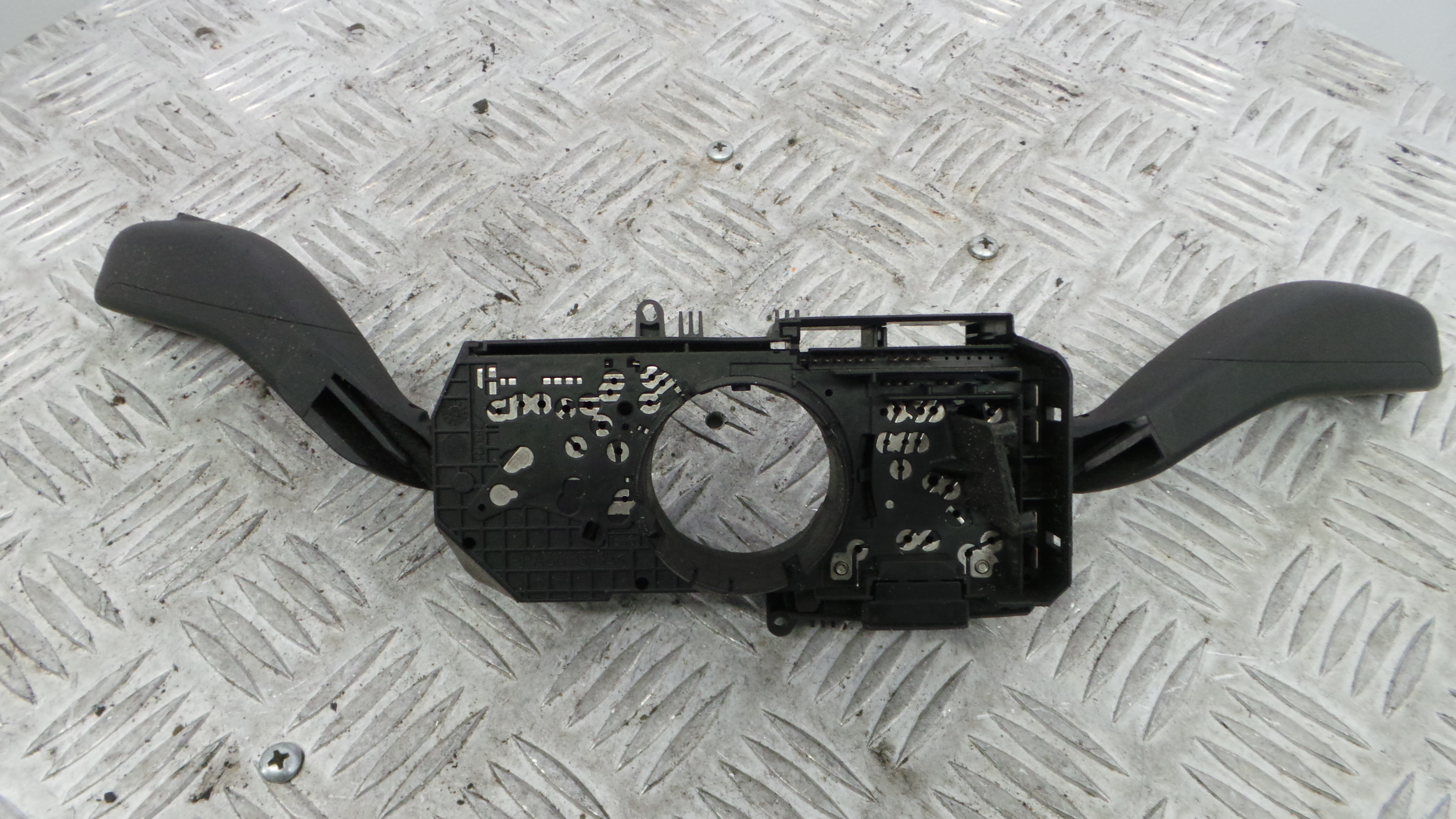 Manete / Comando dos Piscas 6Q0953503AD - VW POLO (9N_, 9A_)-36270190