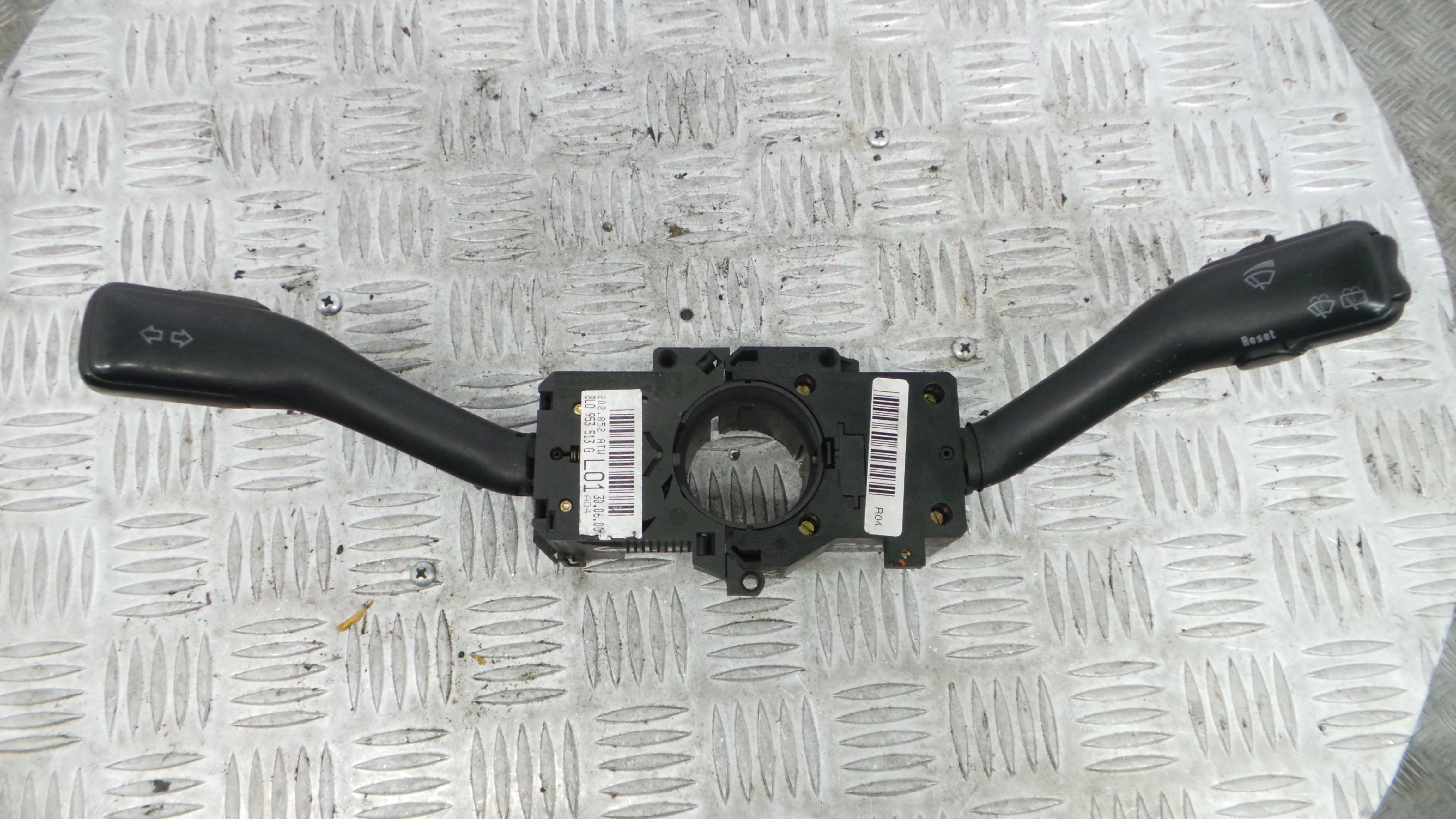 Manete / Comando dos Piscas 8L0953513G - VW GOLF IV (1J1), GOLF Mk IV (1J1)-36270278