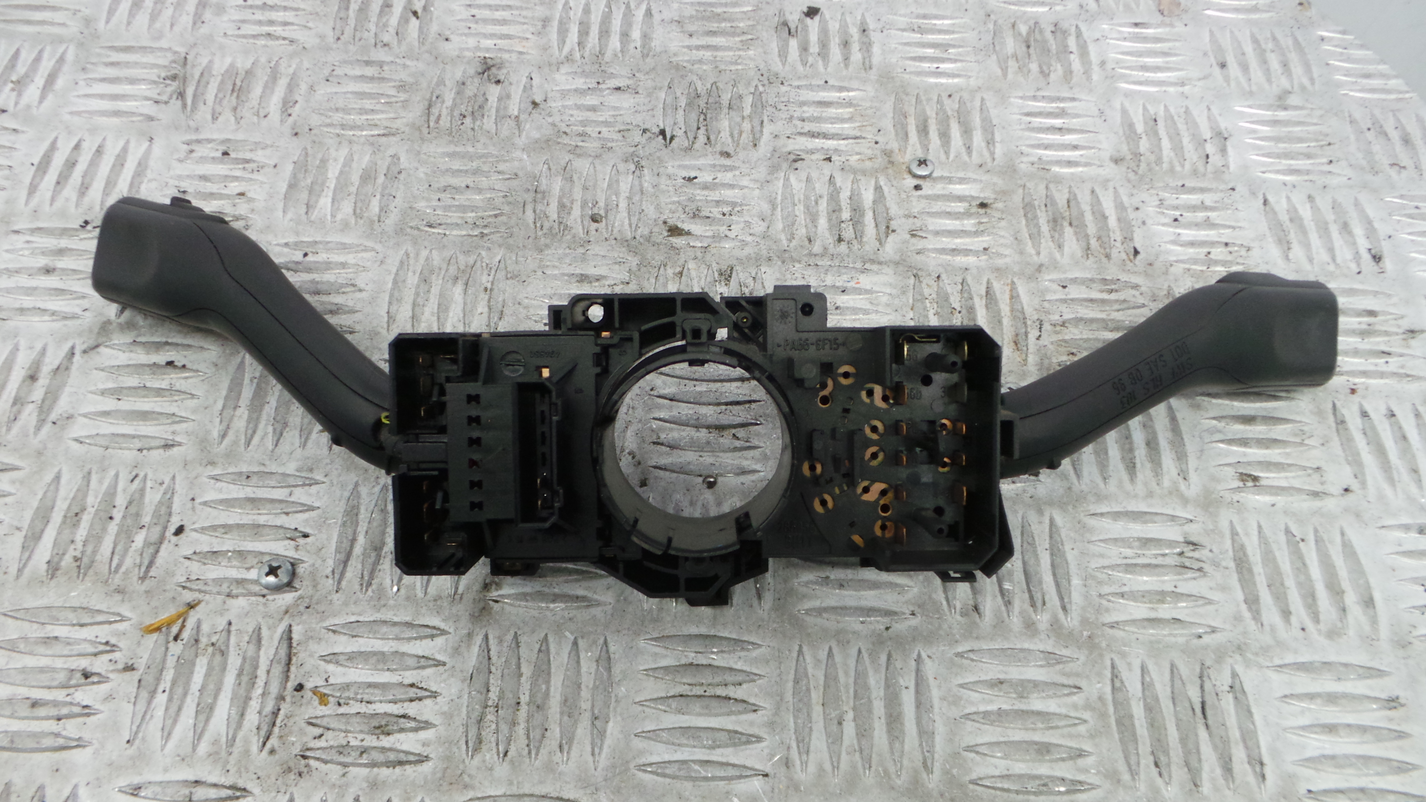 Manete / Comando dos Piscas 8L0953513G - AUDI A3 (8L1)-36270282