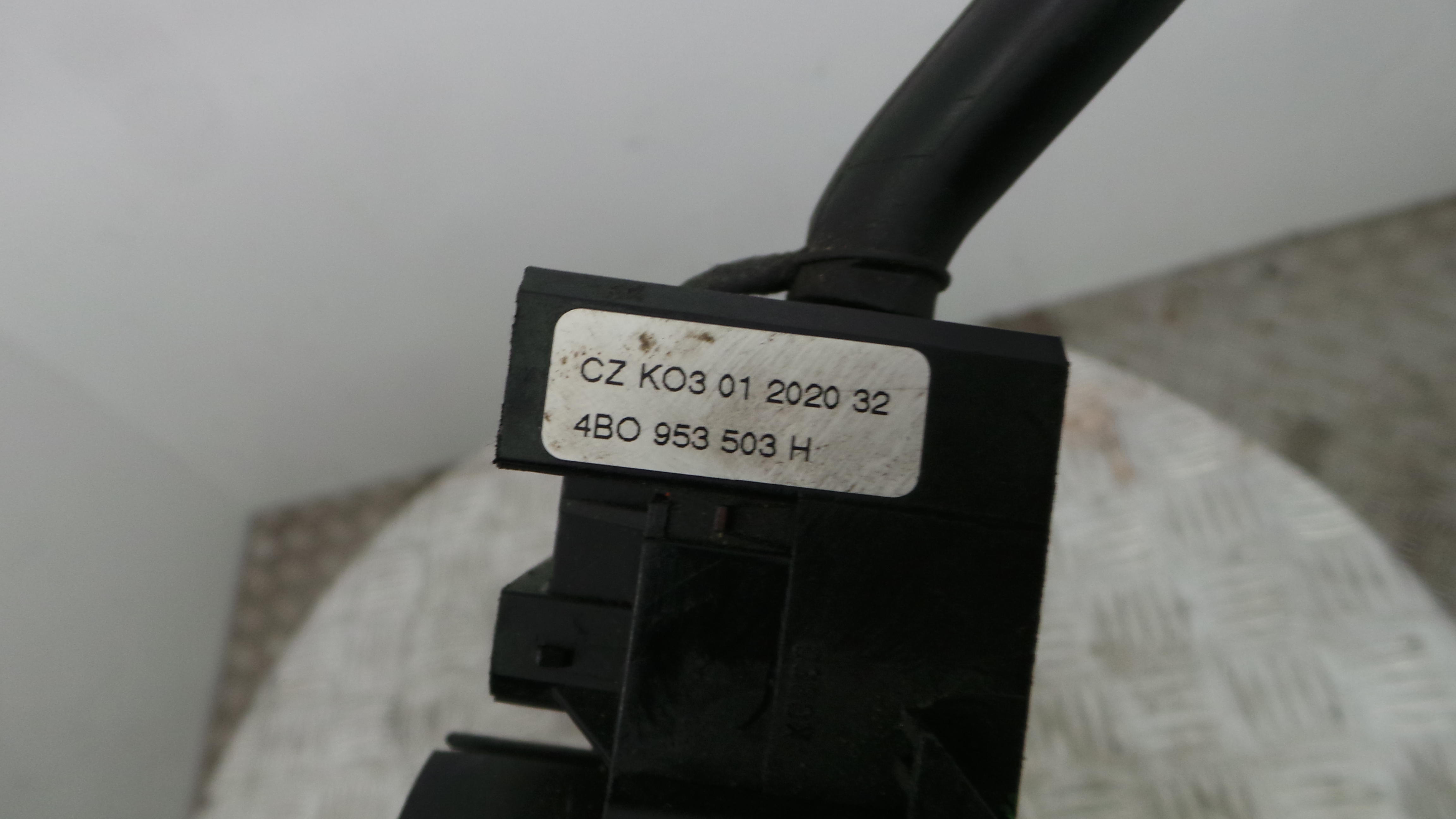 Manete / Comando dos Piscas 8L0953513G - VW GOLF IV (1J1), GOLF Mk IV (1J1)-36270360