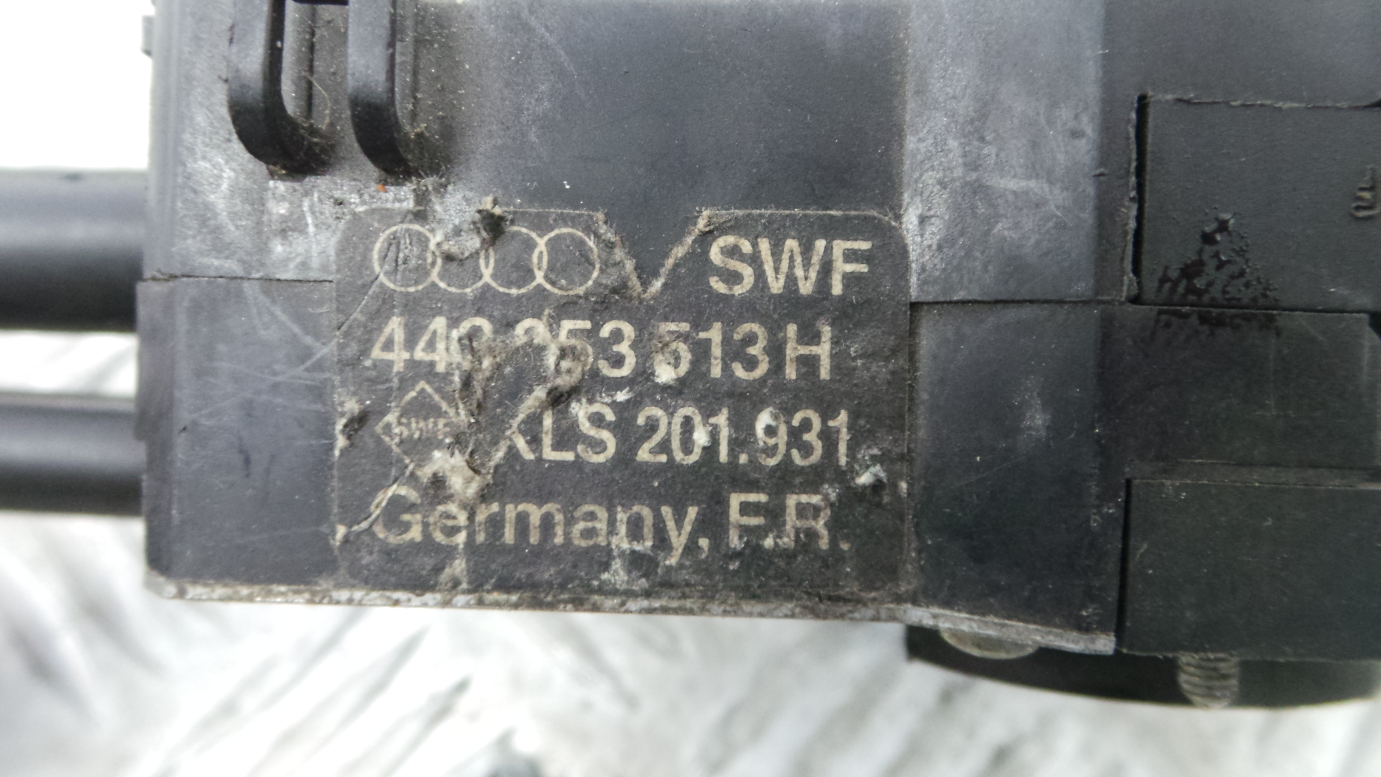 Manete / Comando dos Piscas 4A9953503 - AUDI 80 B4 Avant (8C5)-36270427