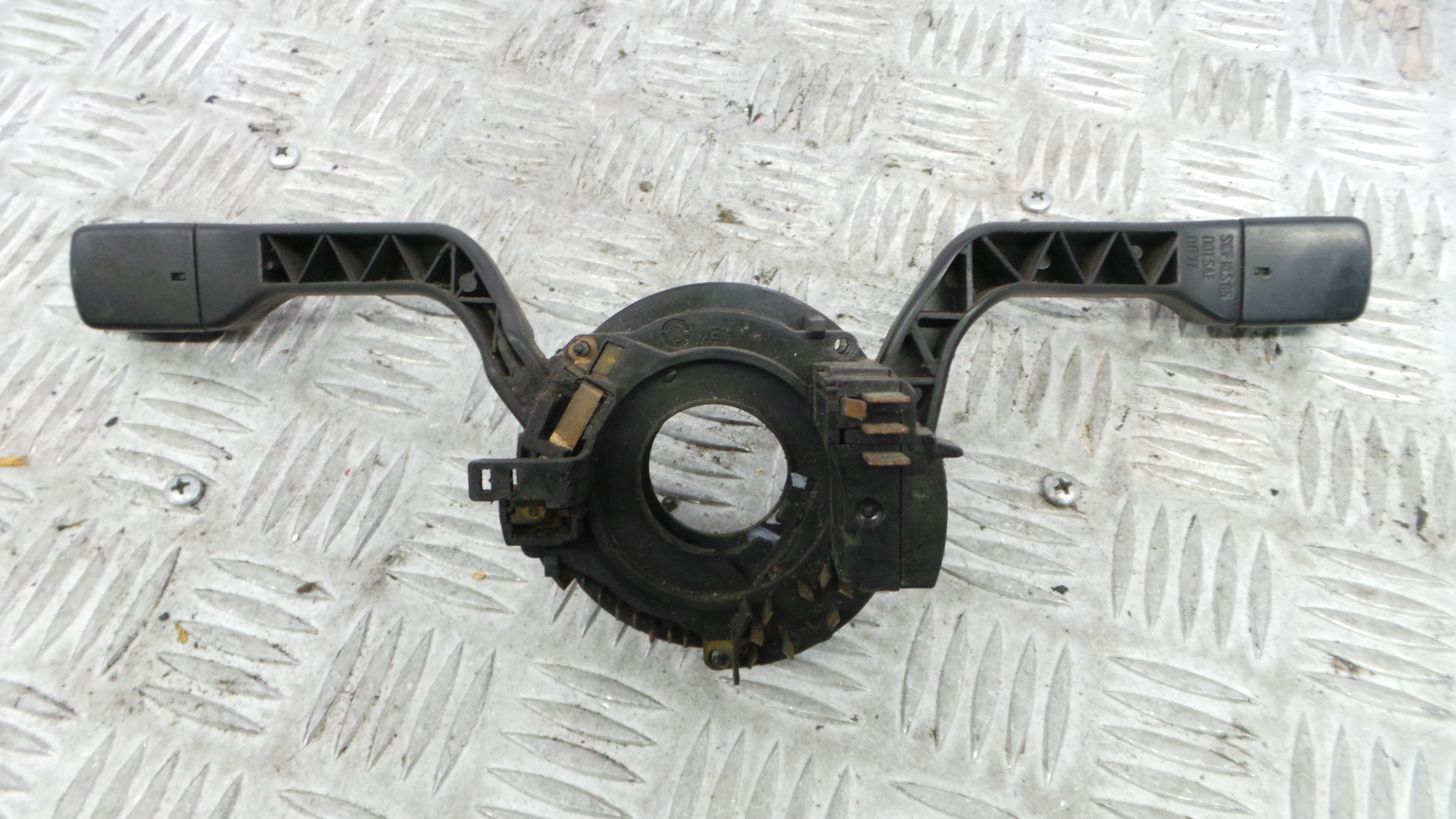 Manete / Comando dos Piscas - VW GOLF II (19E, 1G1), GOLF Mk II (19E, 1G1)-36270469