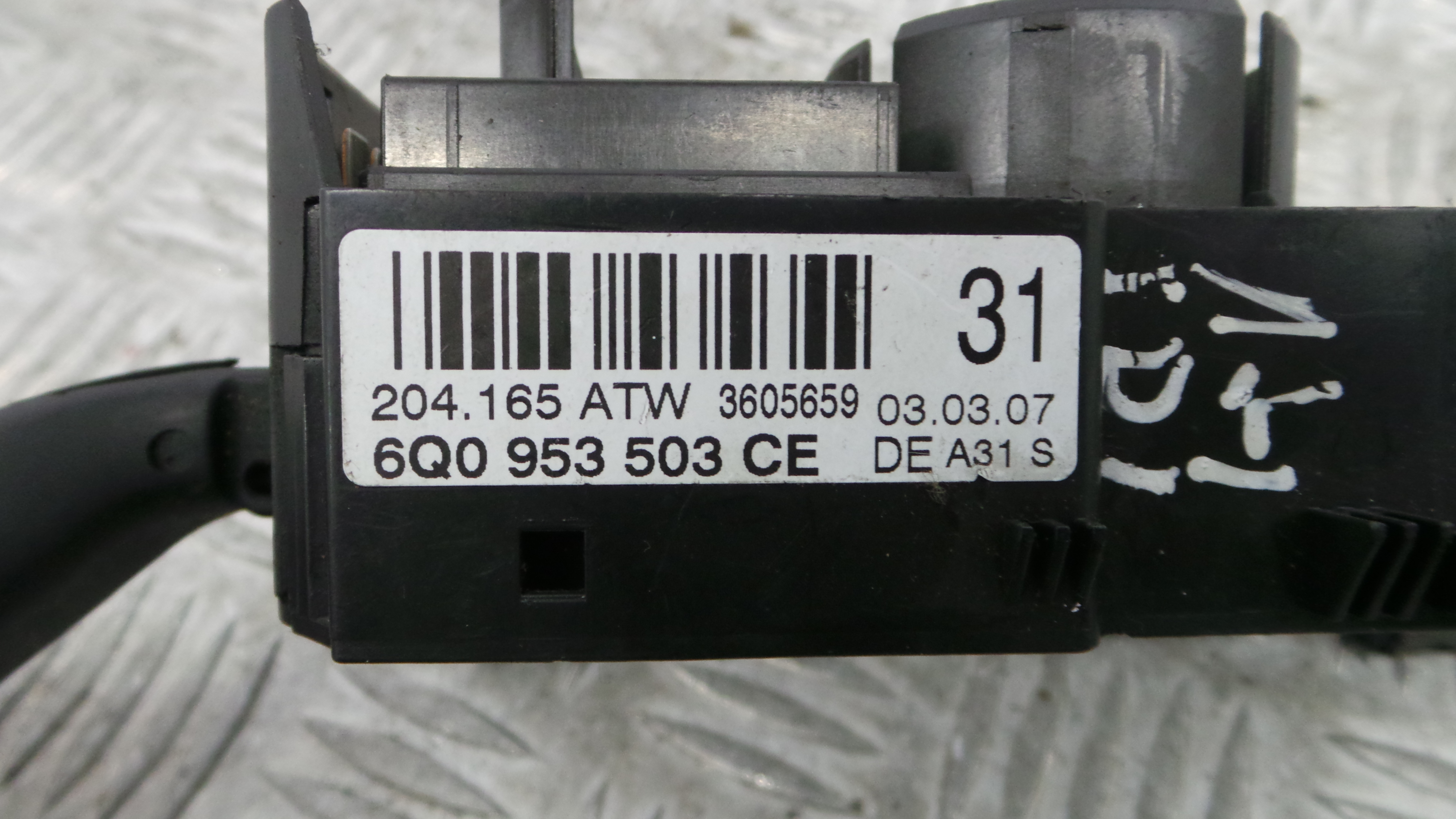 Manete / Comando dos Piscas 6Q0953503CE - SEAT IBIZA III (6L1), IBIZA Mk III (6L1)-36270471