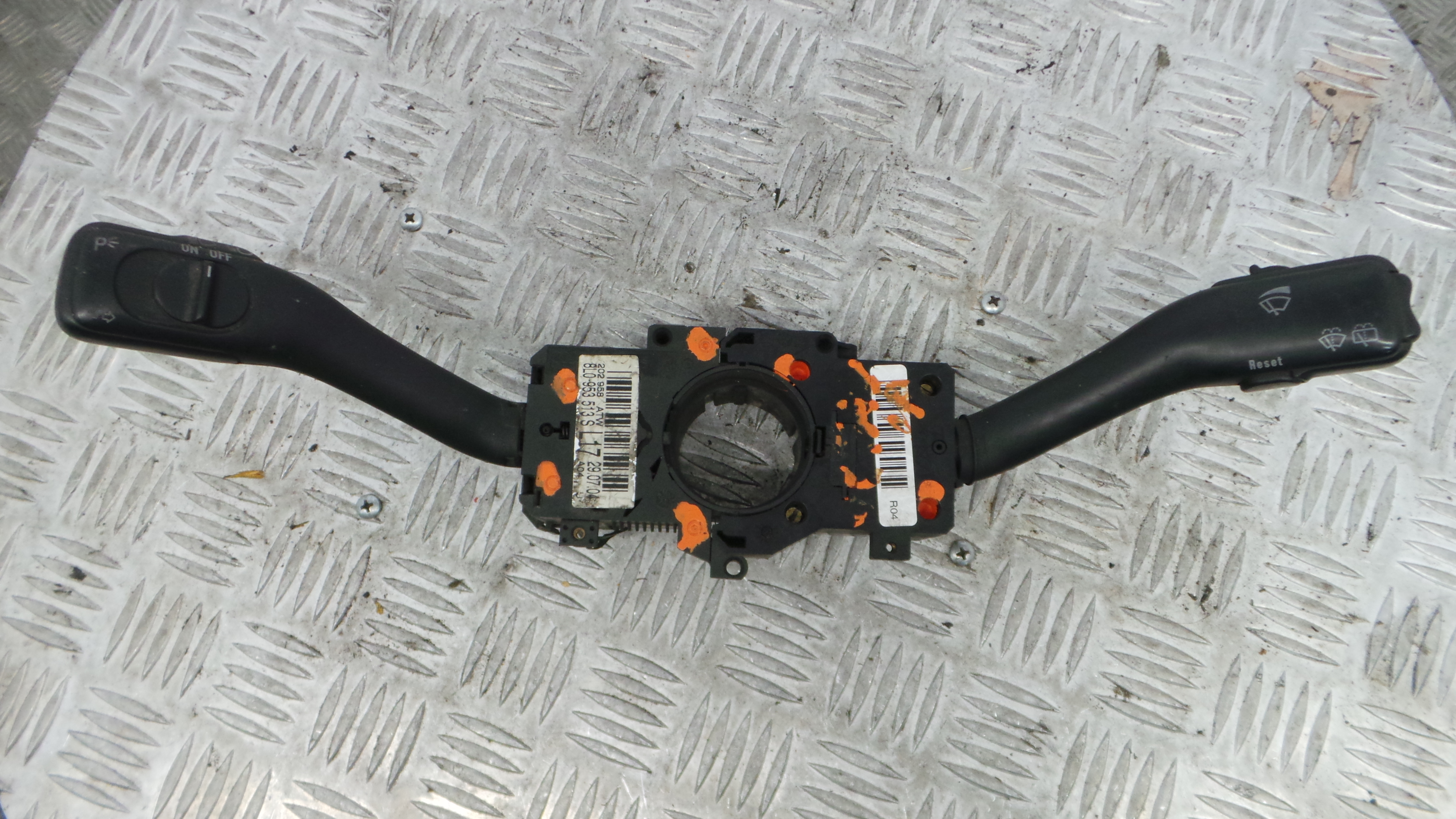 Manete / Comando dos Piscas 8L0953513S - SKODA OCTAVIA I (1U2)-36270474 Manete / Comando dos Piscas 8L0953513S - SKODA OCTAVIA I (1U2)-36270474