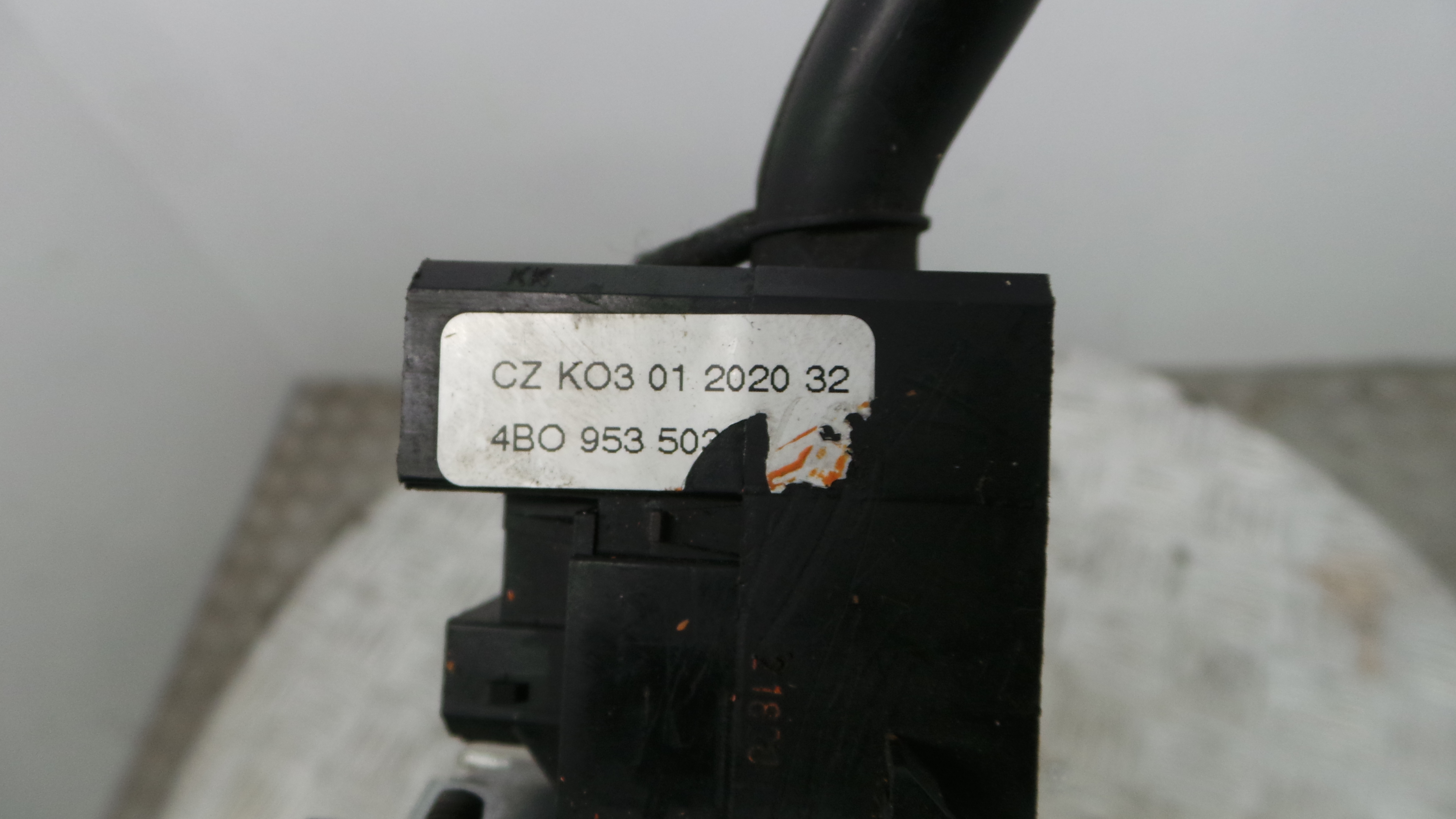 Manete / Comando dos Piscas 8L0953513S - SKODA OCTAVIA I (1U2)-36270474