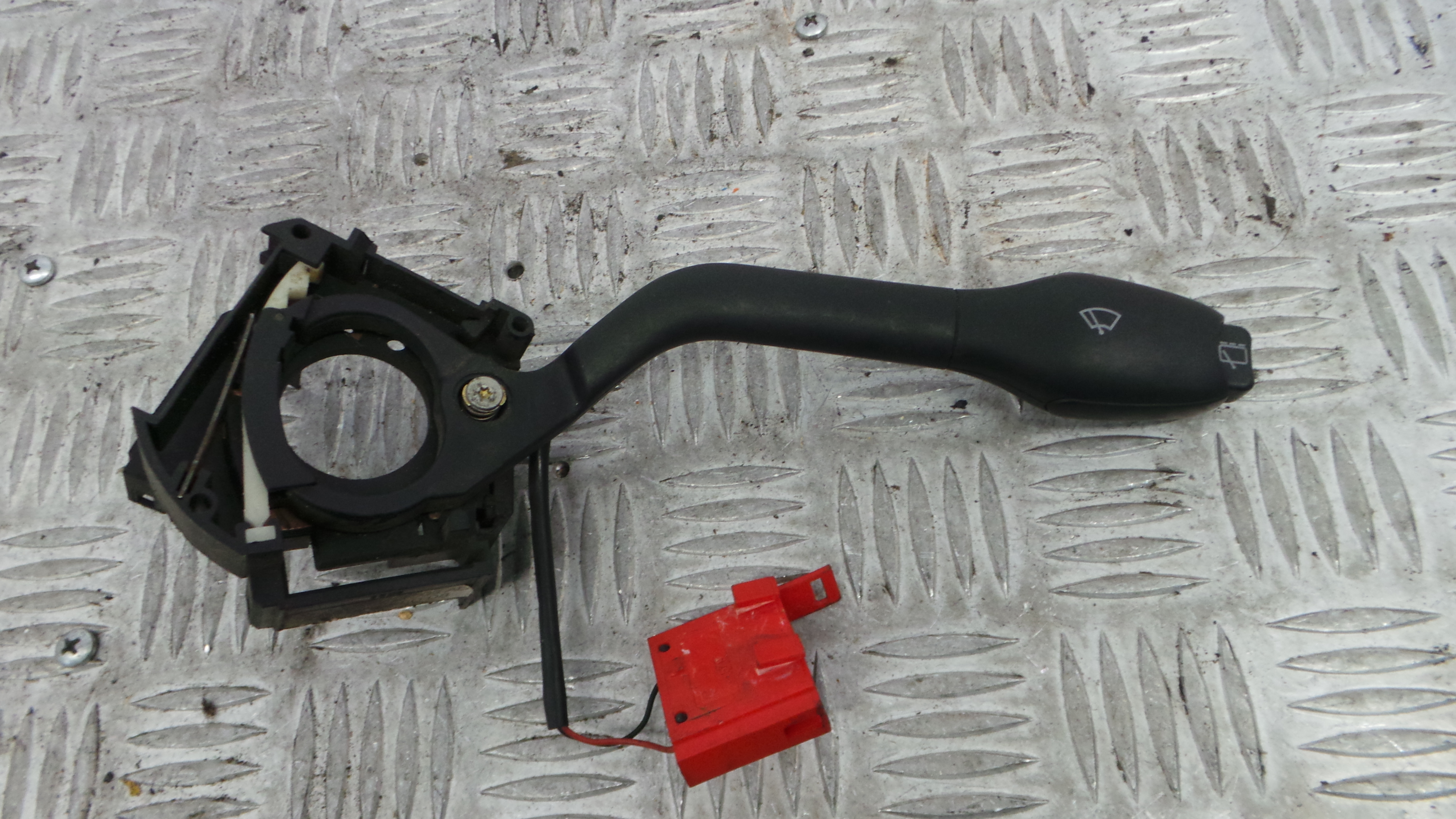 Comando de Limpa Para Brisas 6N0953503AD - VW POLO (6N2)-36270489