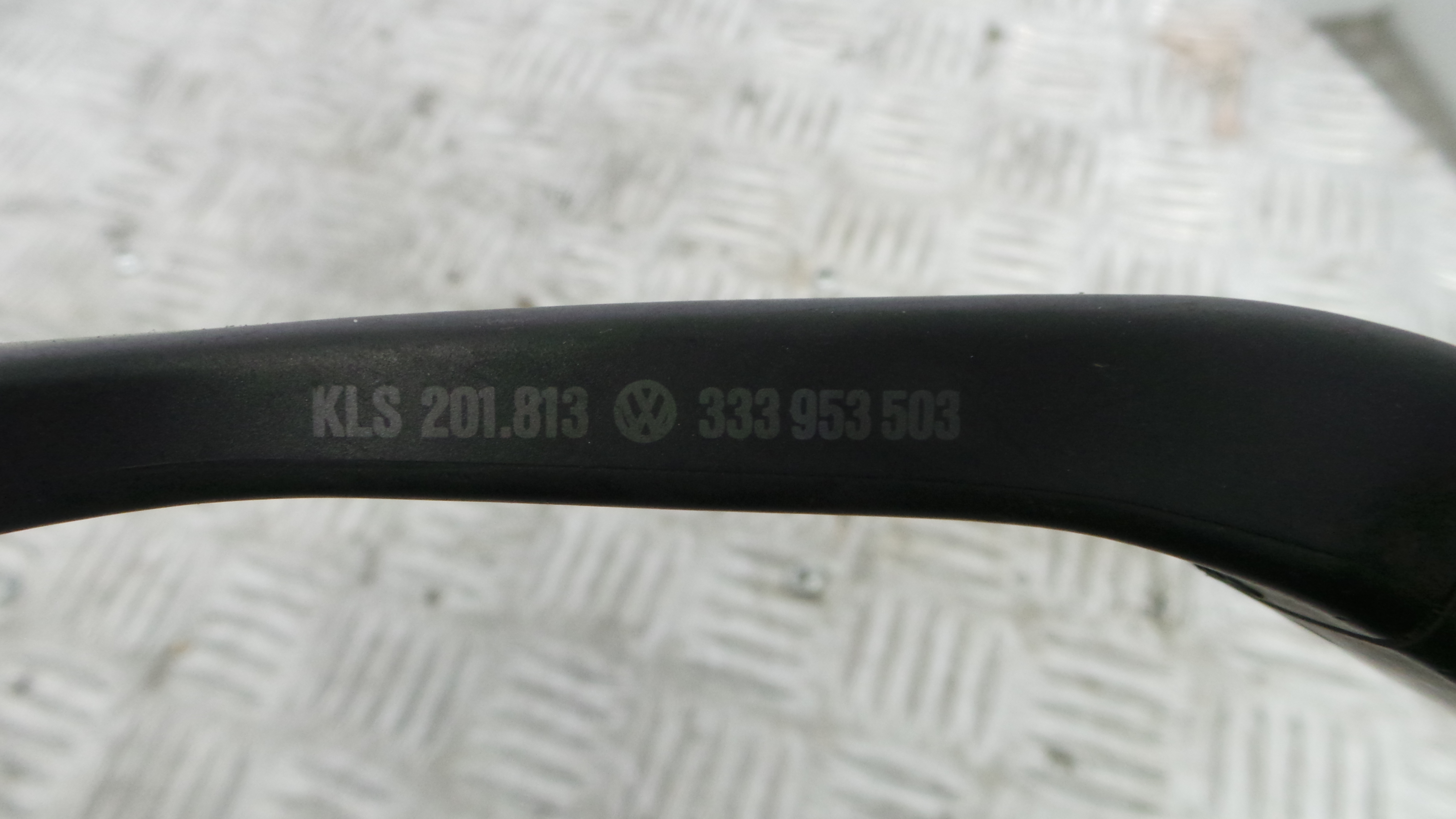 Comando de Limpa Para Brisas 333953503 - VW GOLF II (19E, 1G1), GOLF Mk II (19E, 1G1)-36270535