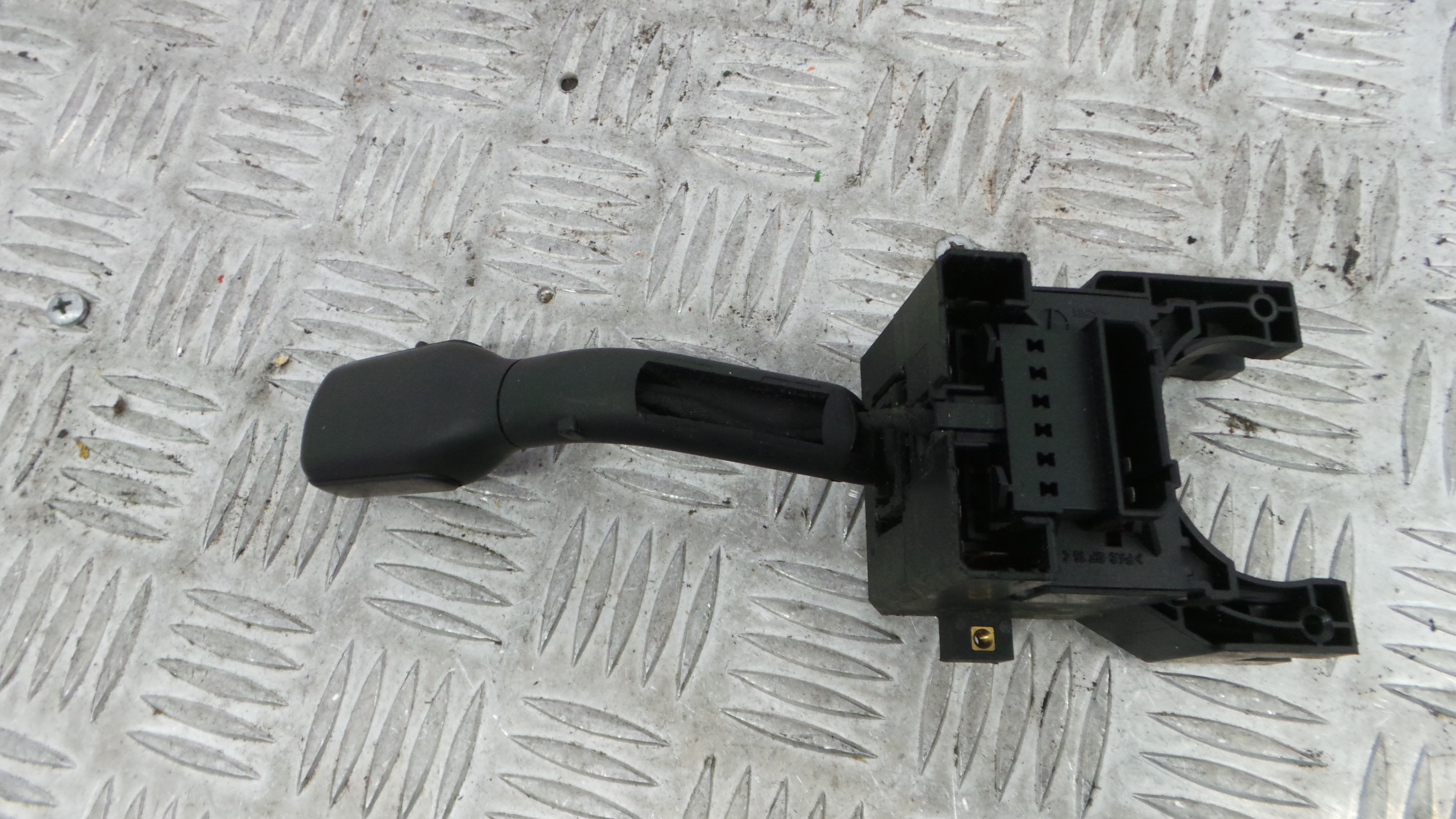 Comando de Limpa Para Brisas 8D995350301C - AUDI A4 B5 (8D2)-36270538