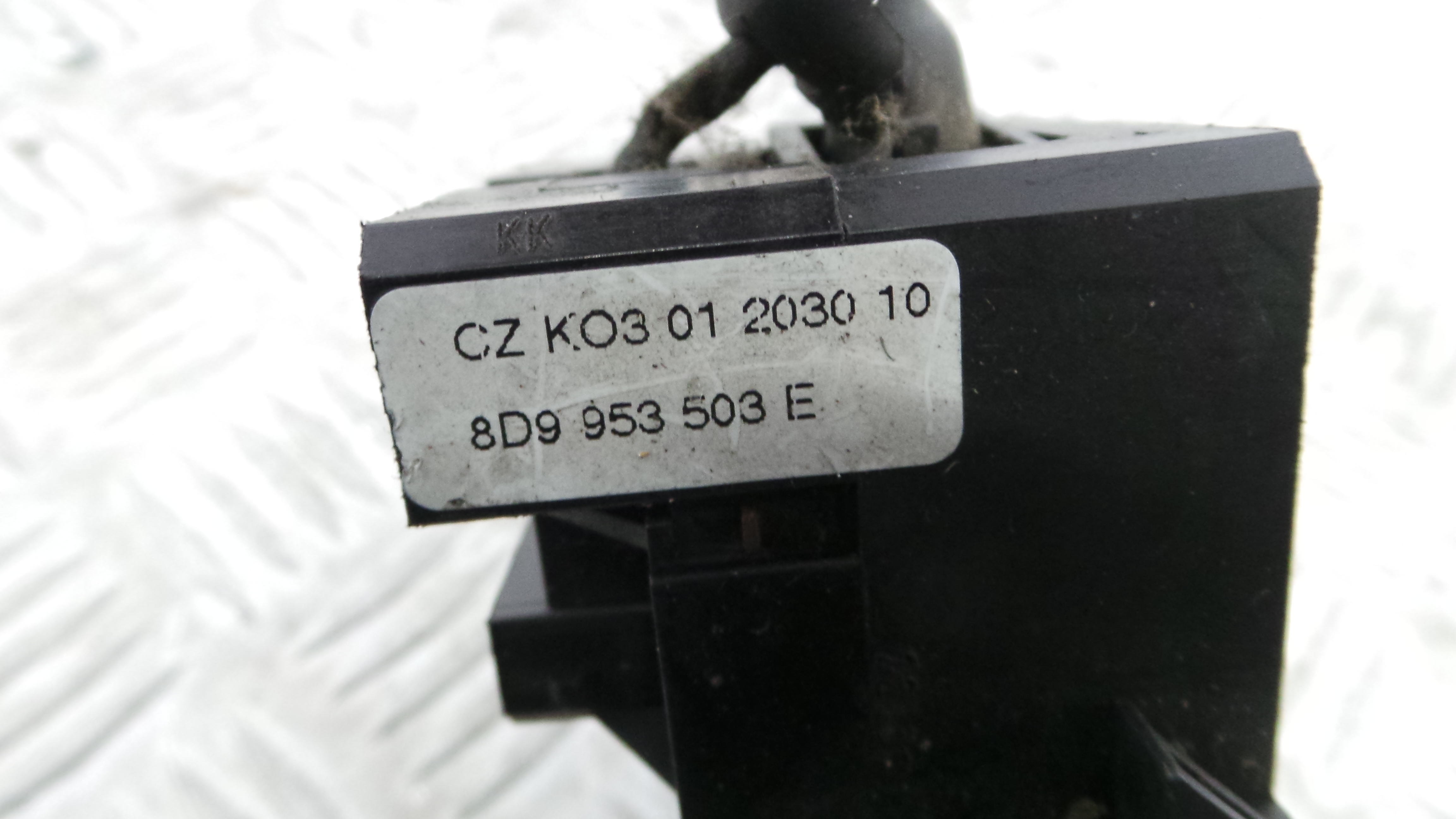 Comando de Limpa Para Brisas 8D9953503E - AUDI A4 B6 (8E2)-36270547