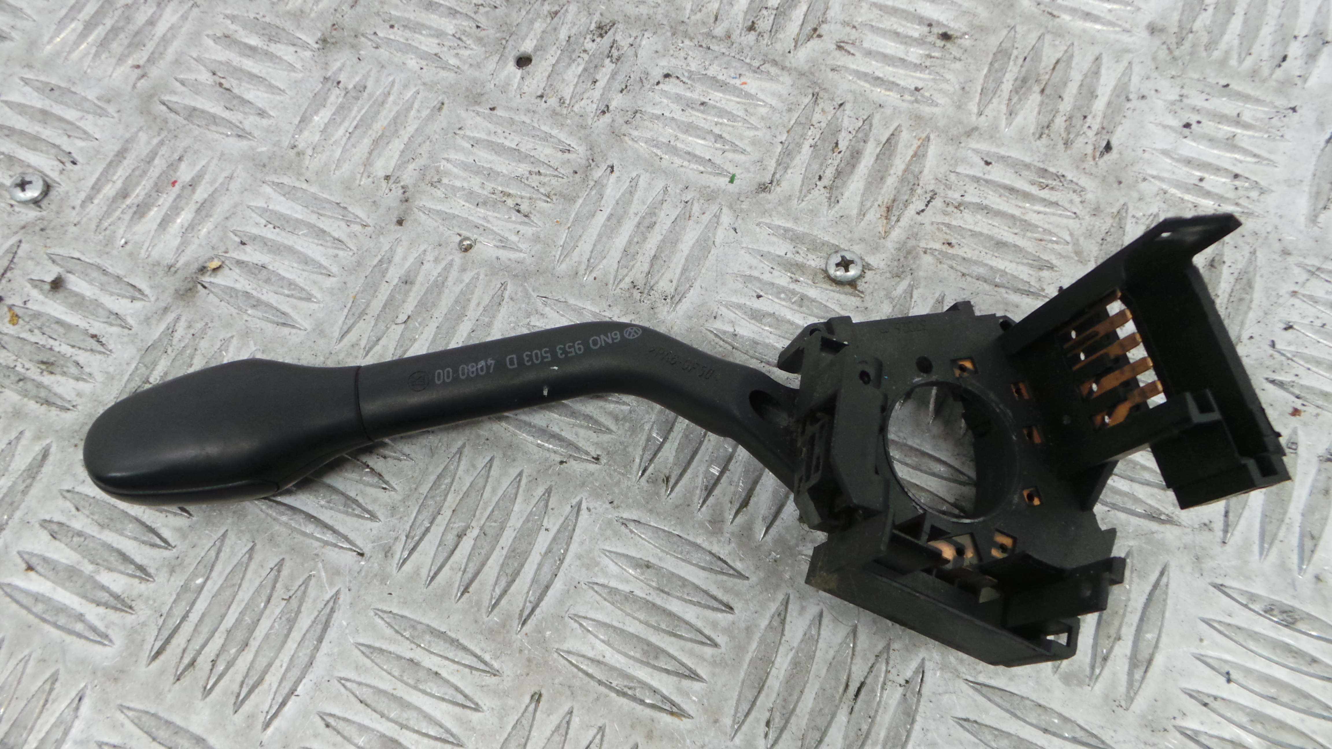 Comando de Limpa Para Brisas 6N0953503D - VW POLO III (6N1)-36270550