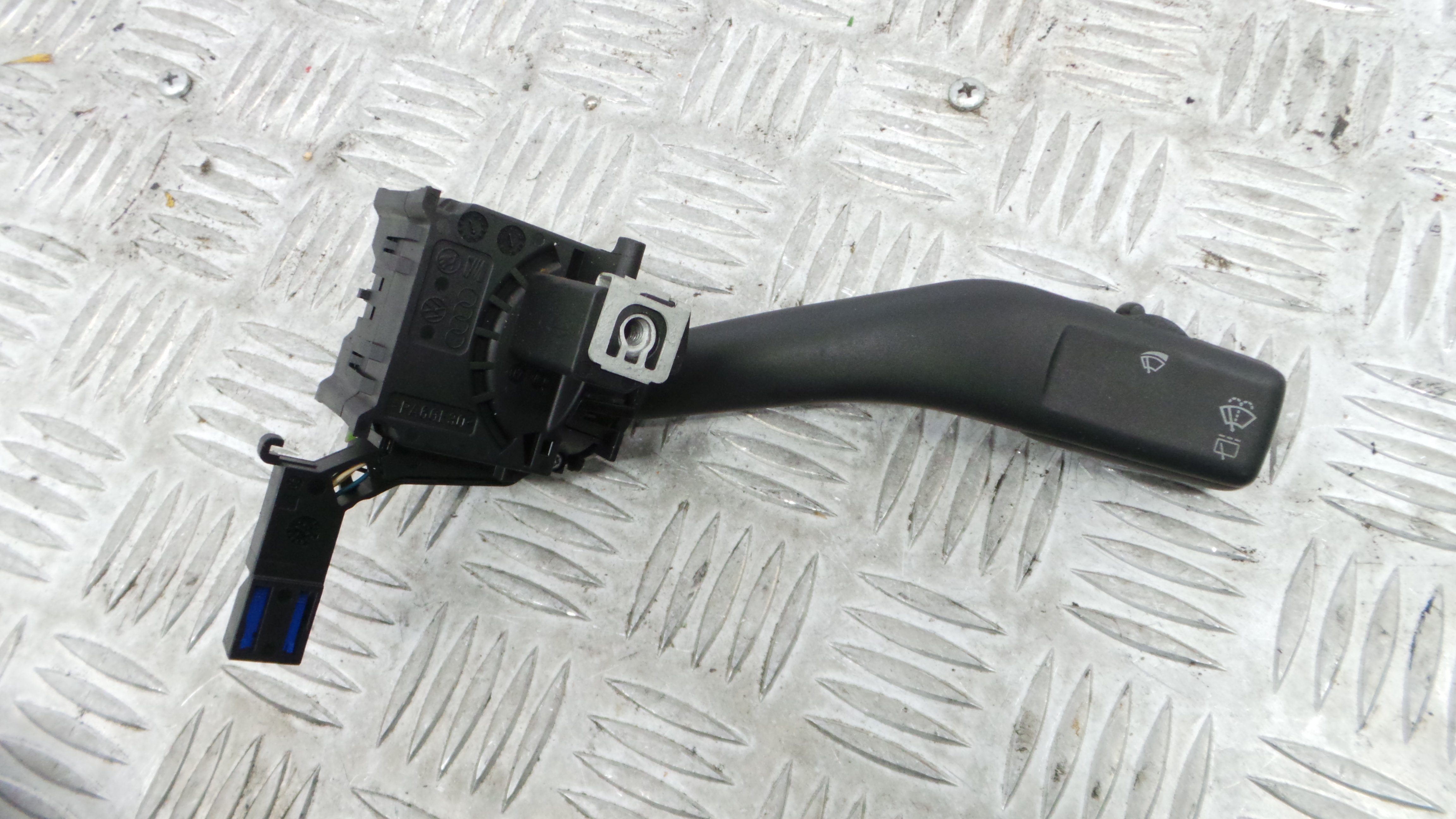 Comando de Limpa Para Brisas 1K0953519 - VW GOLF V (1K1)-36270619