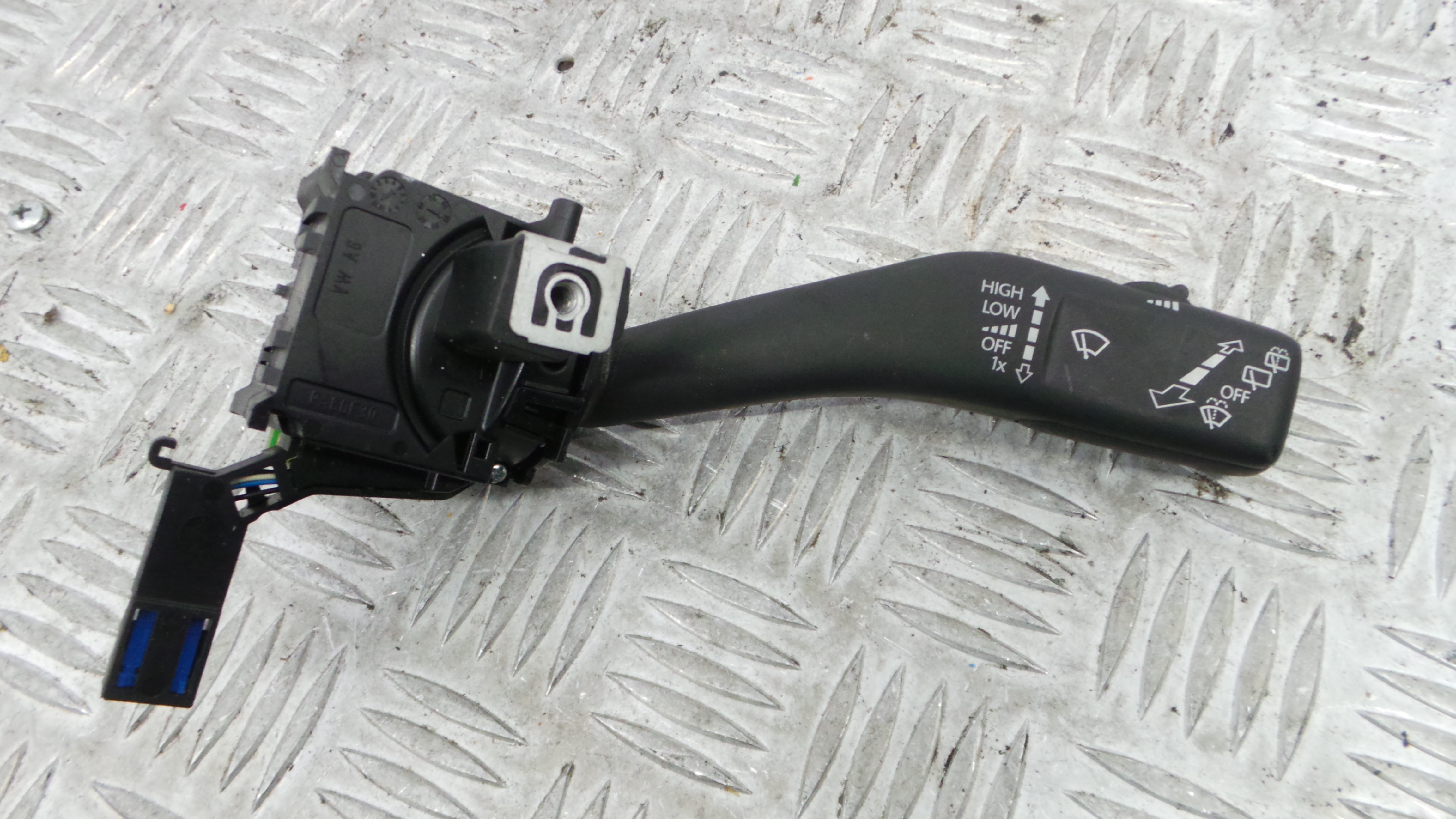 Comando de Limpa Para Brisas 1K0953519H - VW GOLF V (1K1)-36270625 Comando de Limpa Para Brisas 1K0953519H - VW GOLF V (1K1)-36270625