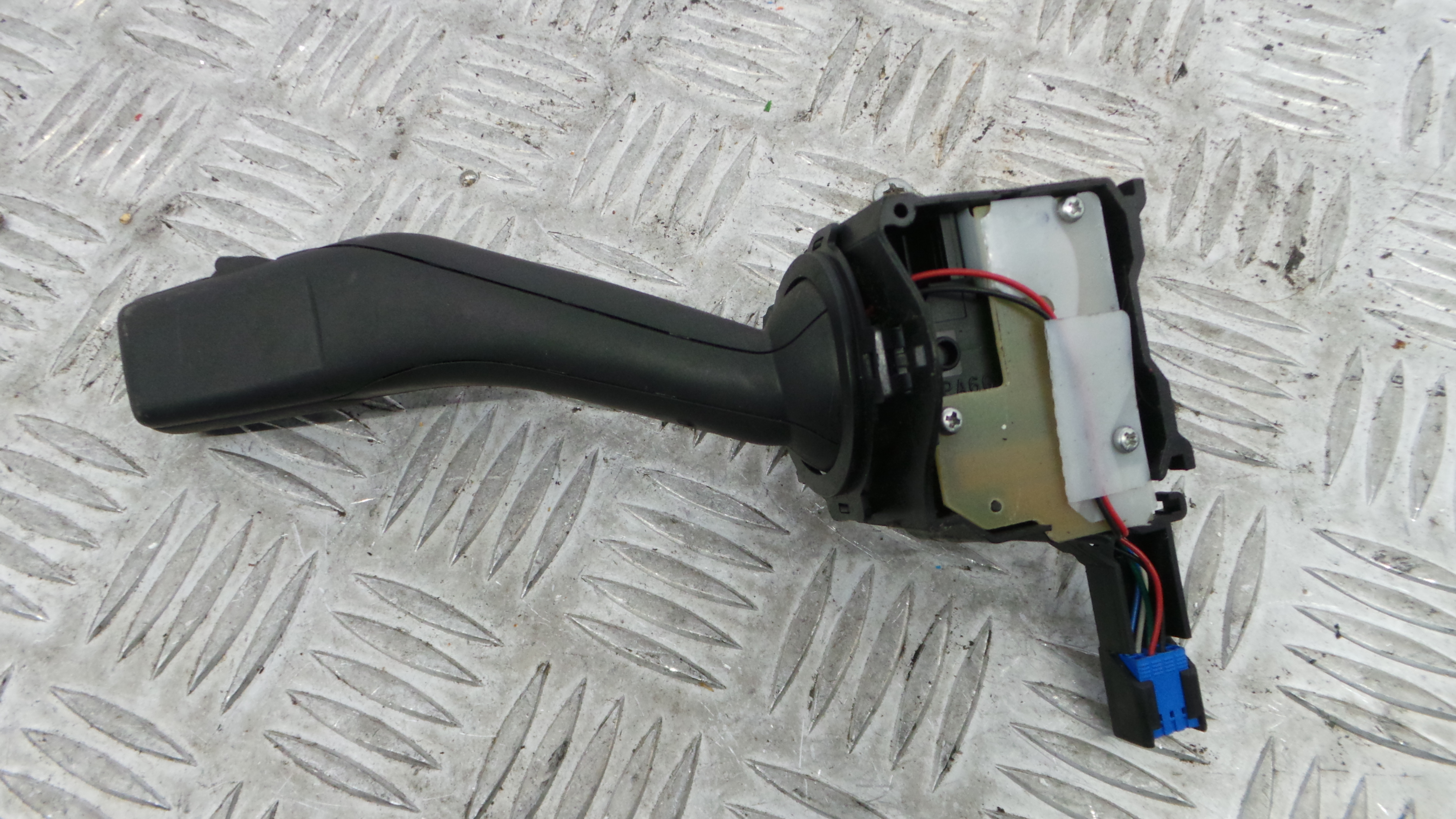 Comando de Limpa Para Brisas 1K0953519H - VW GOLF V (1K1)-36270625