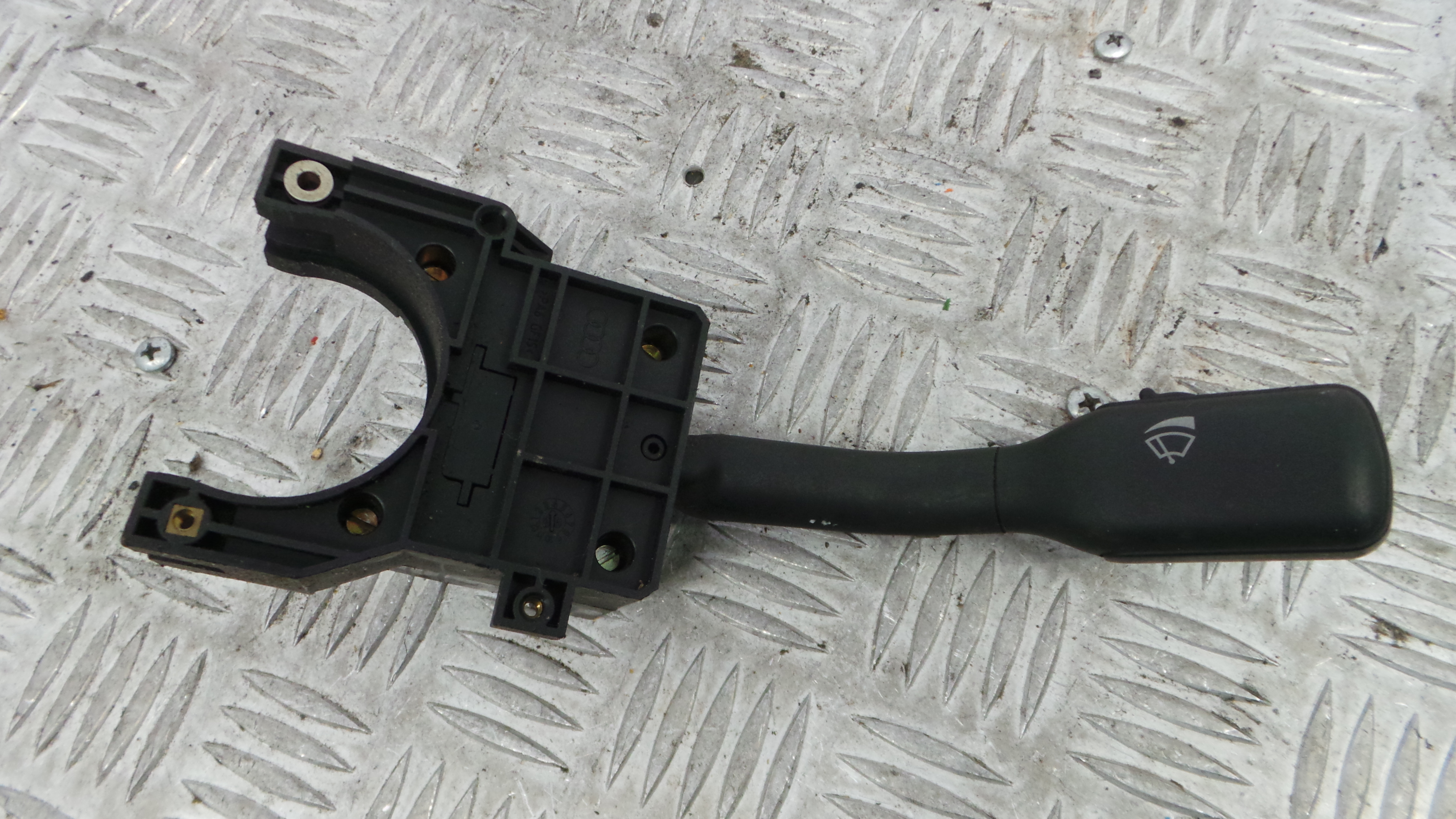 Comando de Limpa Para Brisas 8D0953505A - VW PASSAT B5.5 (3B3)-36270635