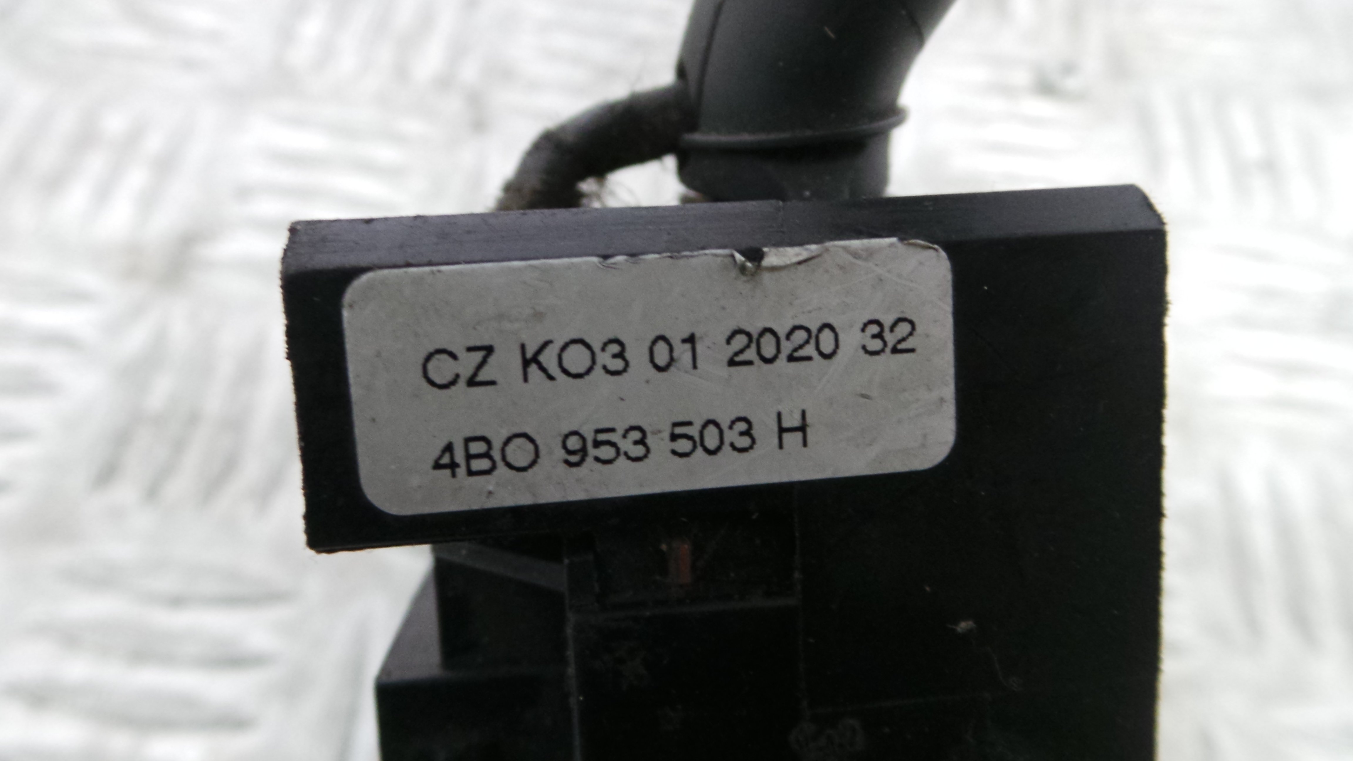 Comando de Limpa Para Brisas 4B0953503H - VW GOLF IV (1J1), GOLF Mk IV (1J1)-36270653