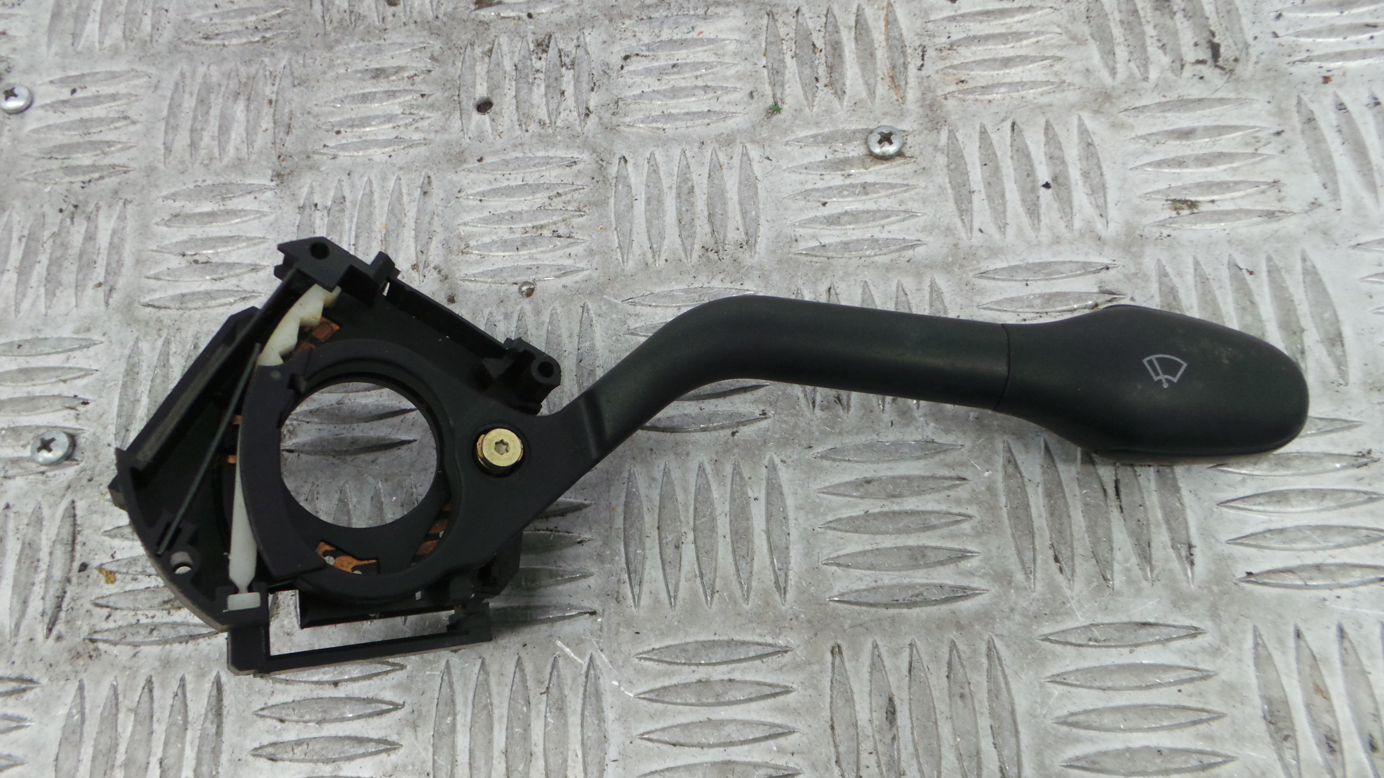 Comando de Limpa Para Brisas 6N0953503D - VW POLO III (6N1)-36270662