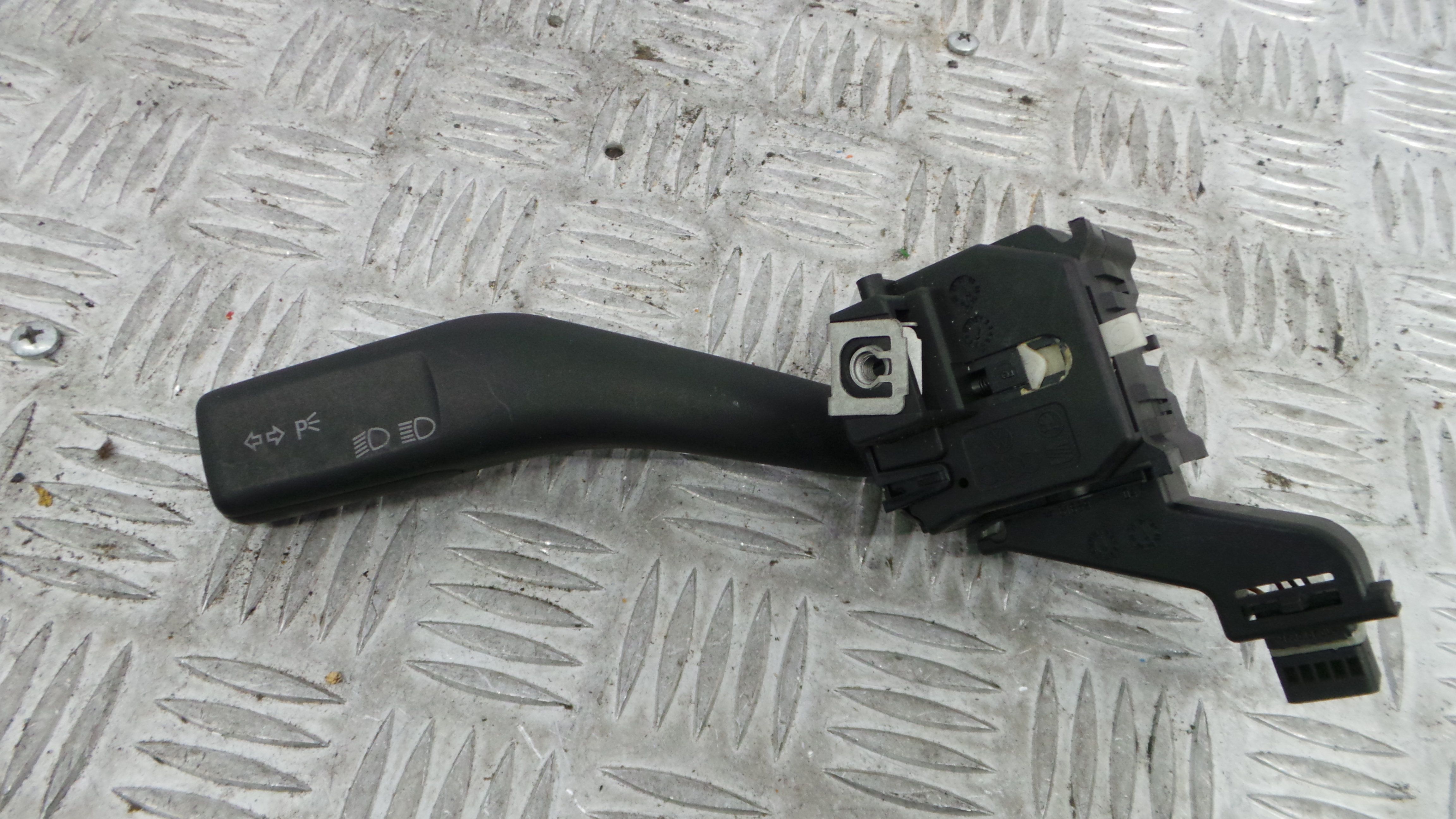 Manete / Comando dos Piscas 1K0953513 - VW GOLF V (1K1)-36270696 Manete / Comando dos Piscas 1K0953513 - VW GOLF V (1K1)-36270696