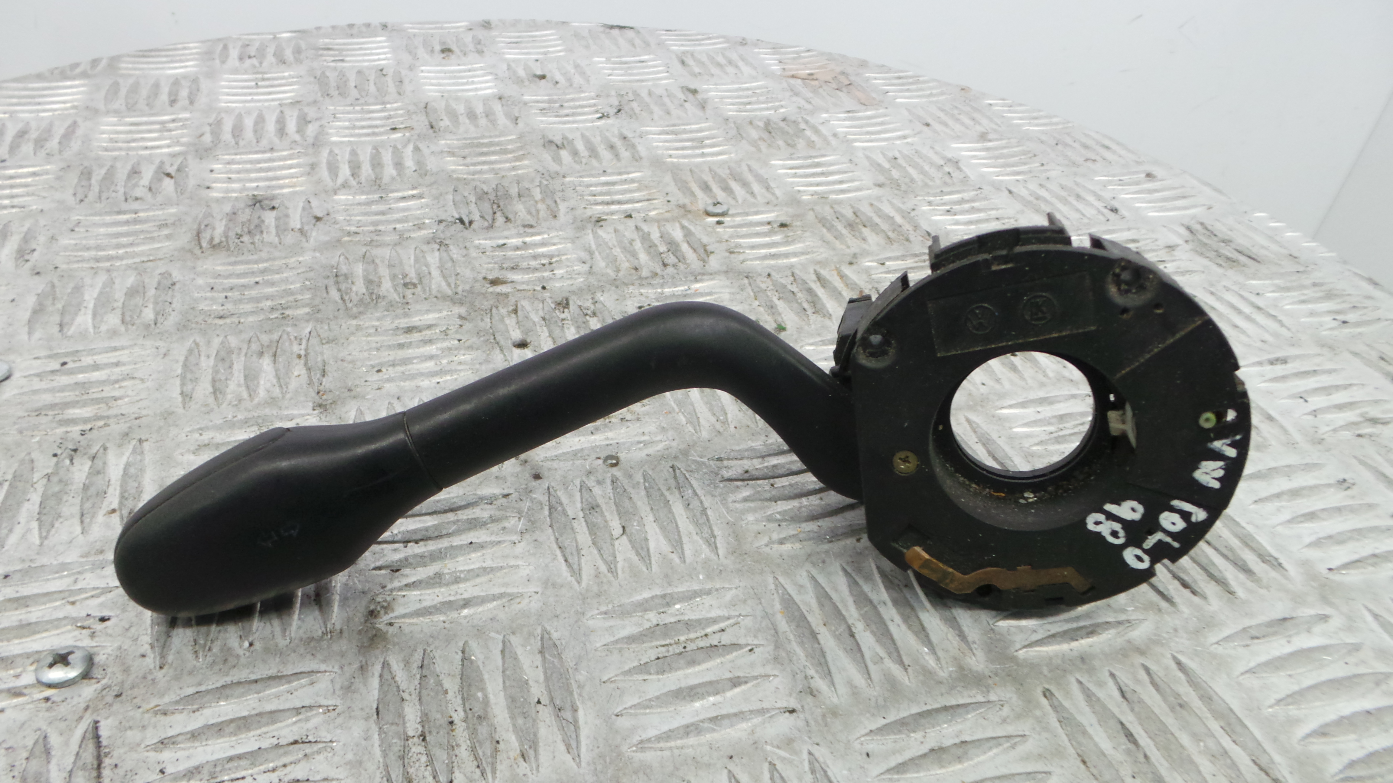 Manete / Comando dos Piscas 6N0953513 - VW POLO III (6N1)-36270719 Manete / Comando dos Piscas 6N0953513 - VW POLO III (6N1)-36270719