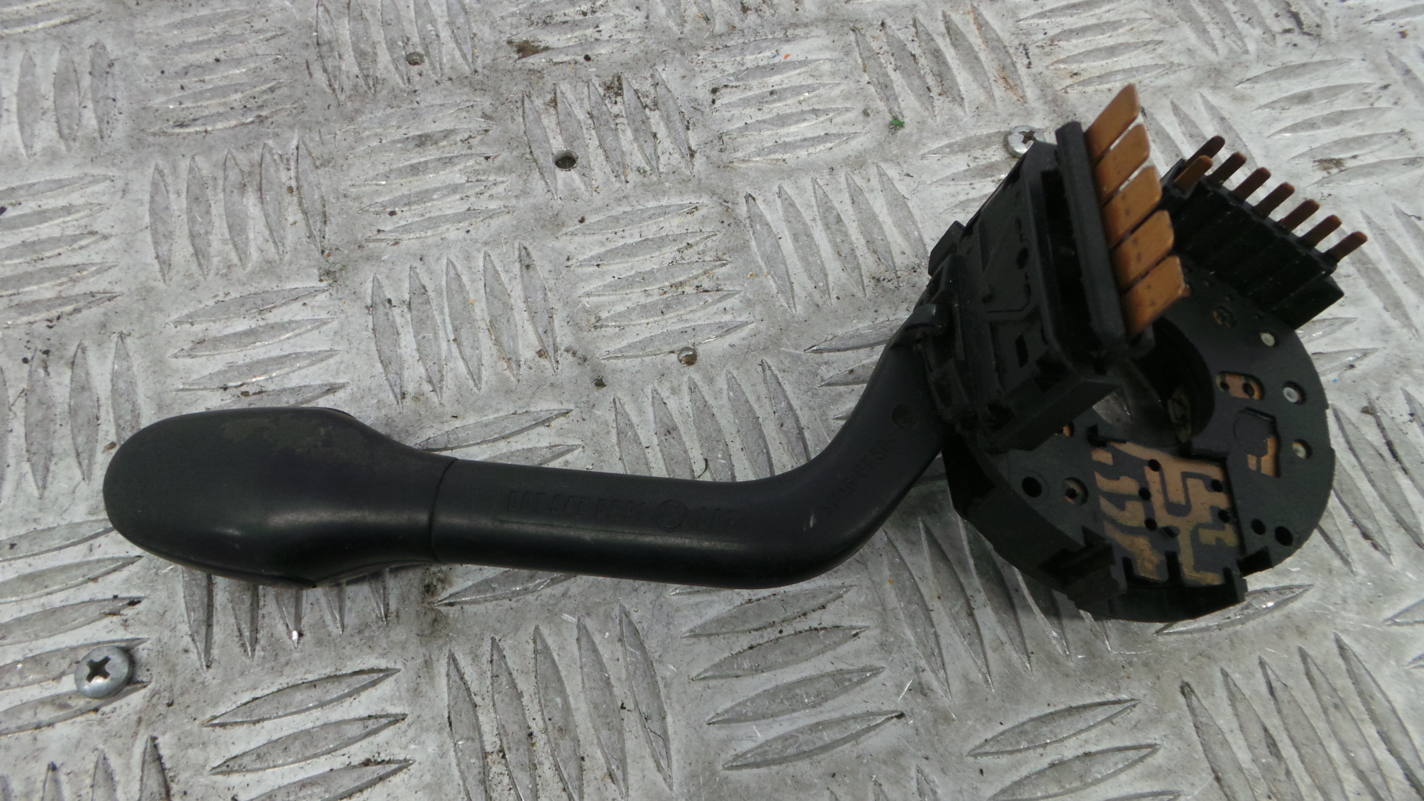 Manete / Comando dos Piscas 6N0953513 - VW POLO III (6N1)-36270719