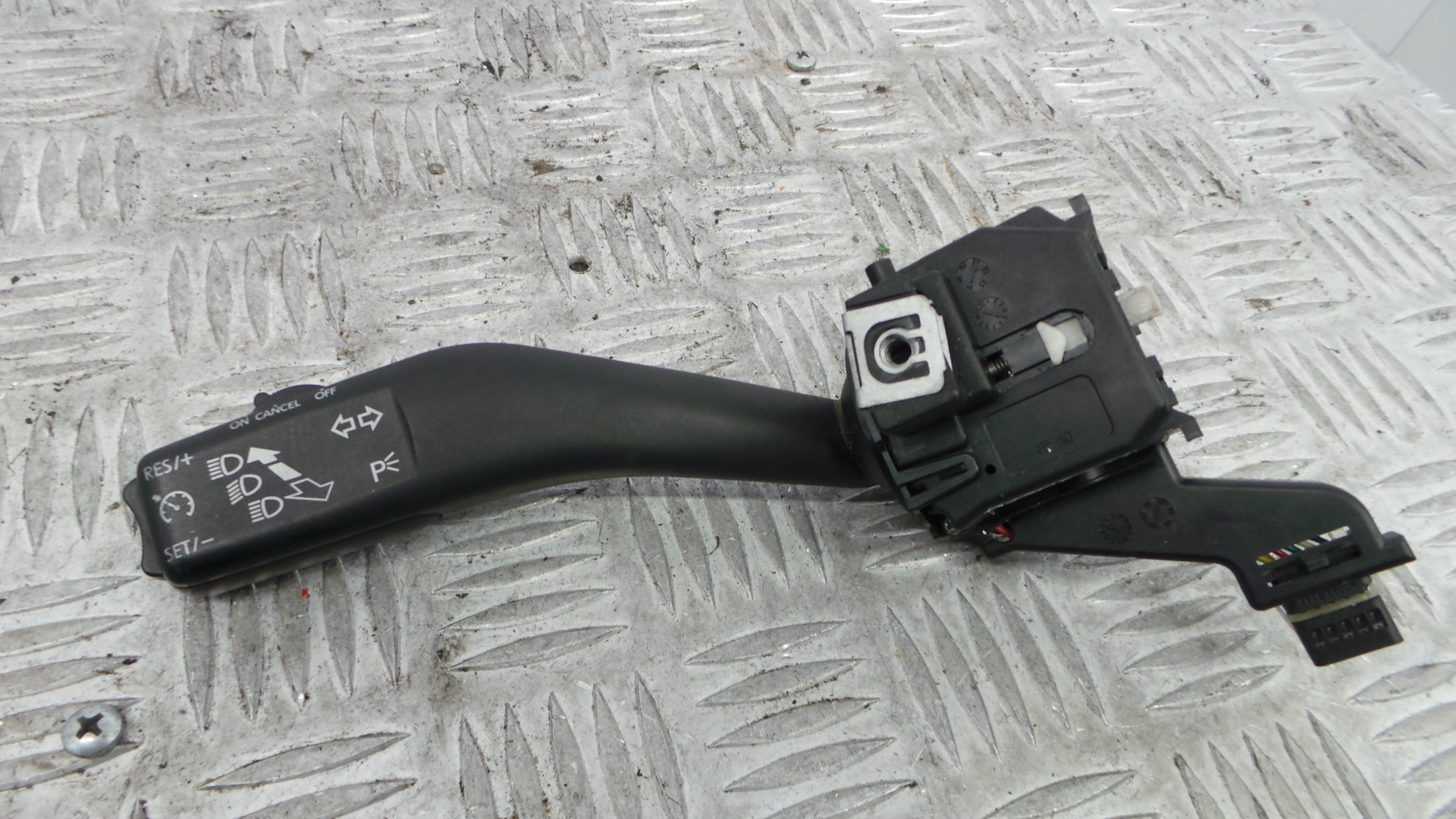 Manete / Comando dos Piscas 1K0953513F - VW GOLF V (1K1)-36270726