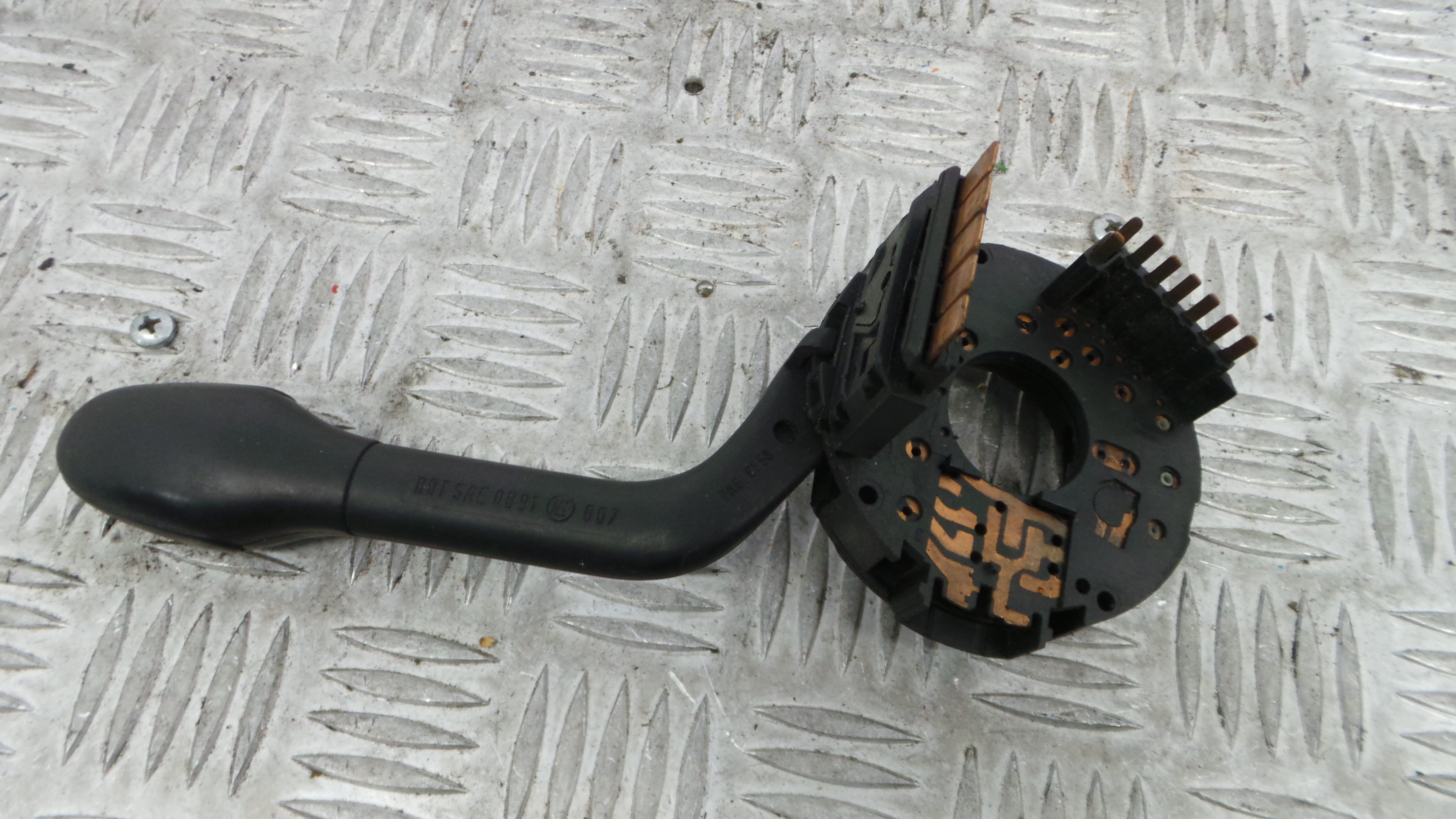 Manete / Comando dos Piscas 6N0953513 - VW POLO III (6N1)-36270754